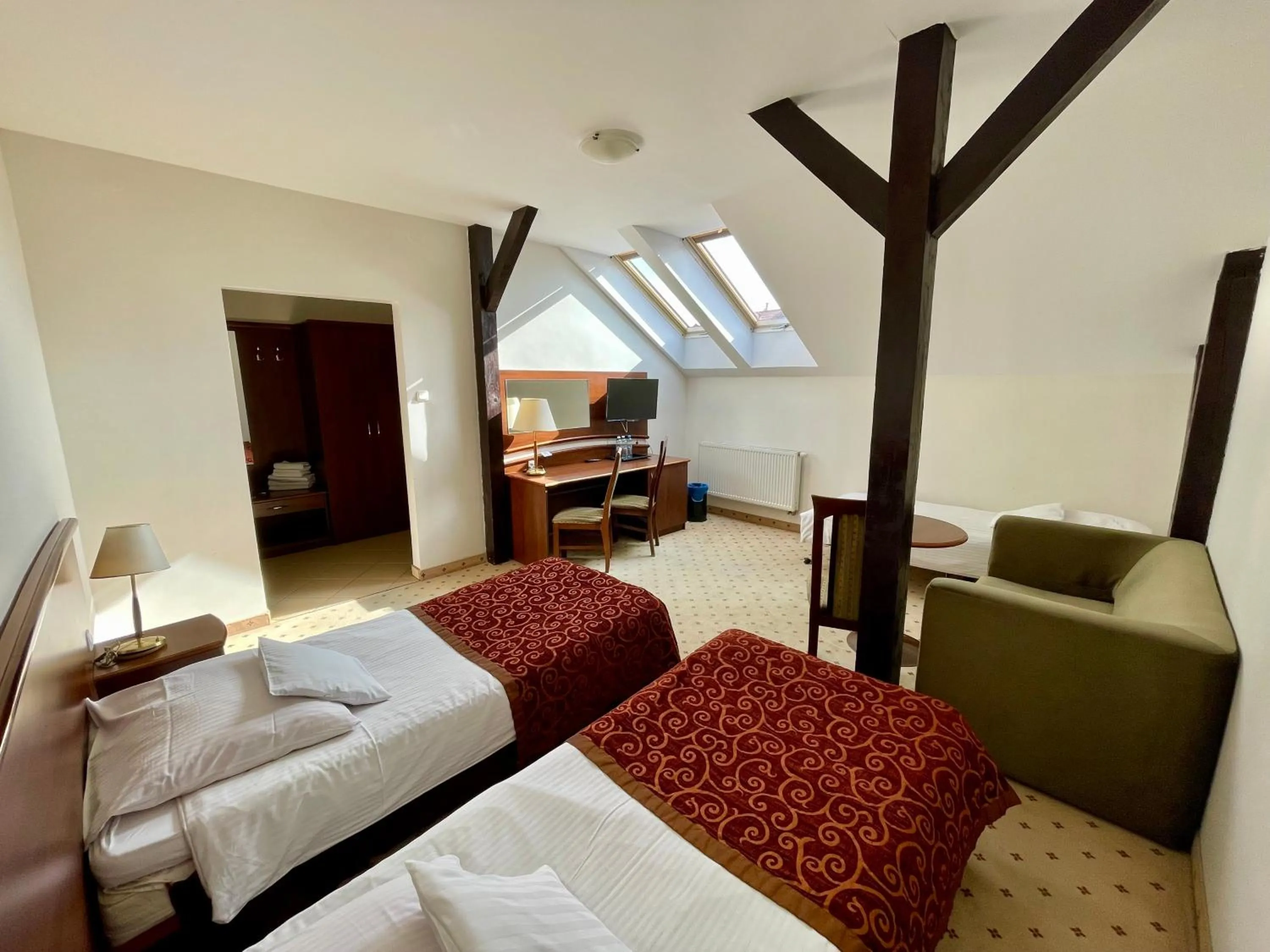 Triple Room with Private Bathroom - single occupancy in Gościniec Uniejów