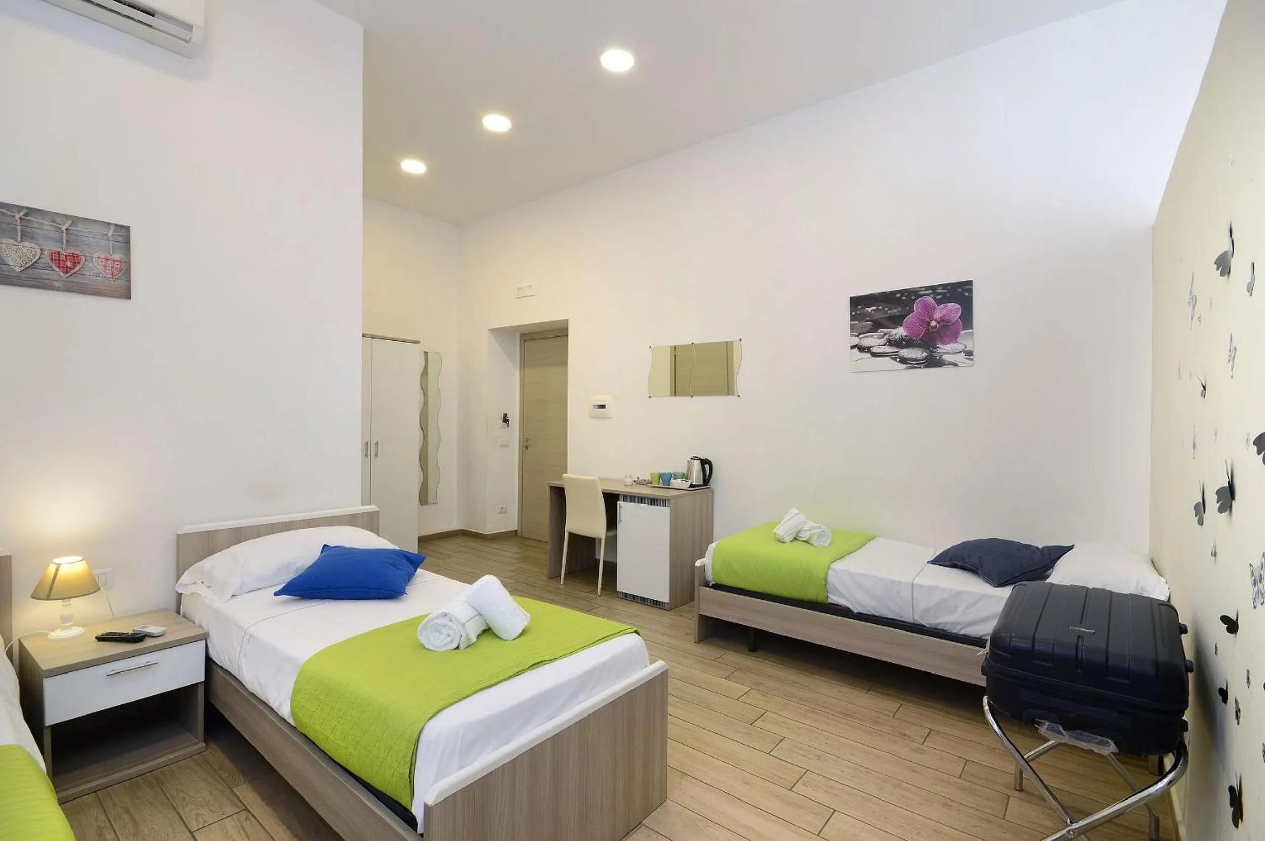 Bed in B&B Funikuli Funikula