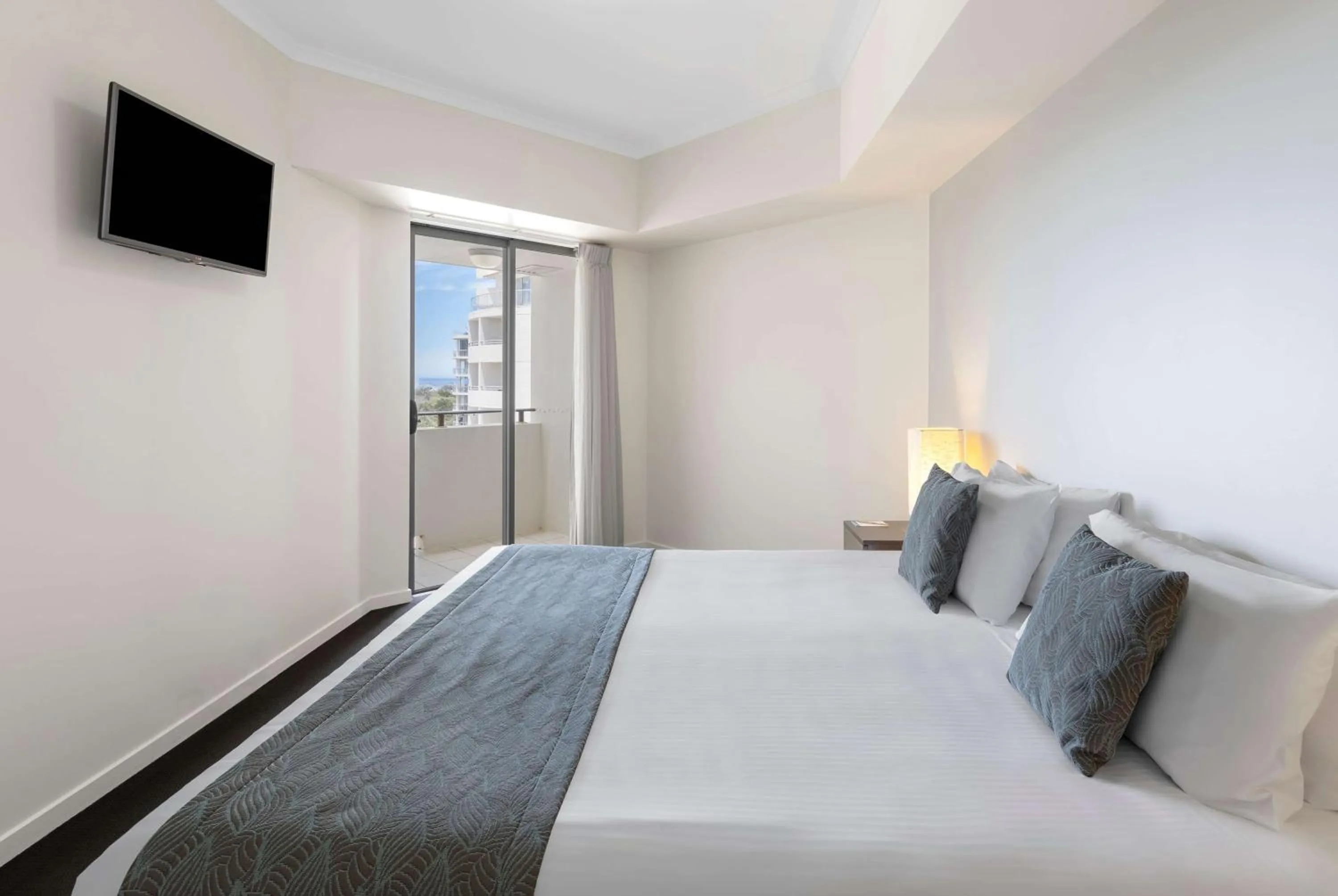 Photo of the whole room, Bed in Ramada By Wyndham Marcoola Beach