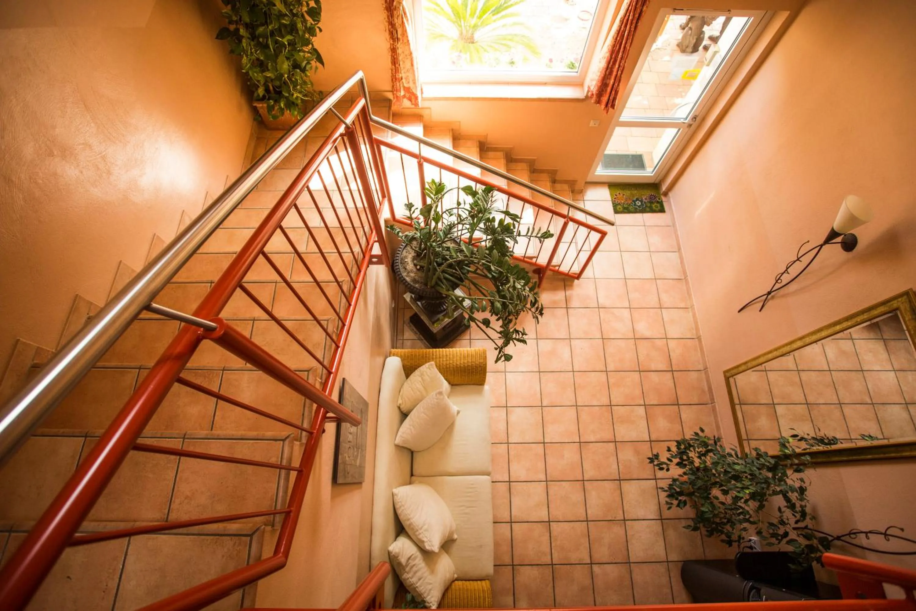 Area and facilities in Mediterran Hotel Juwel