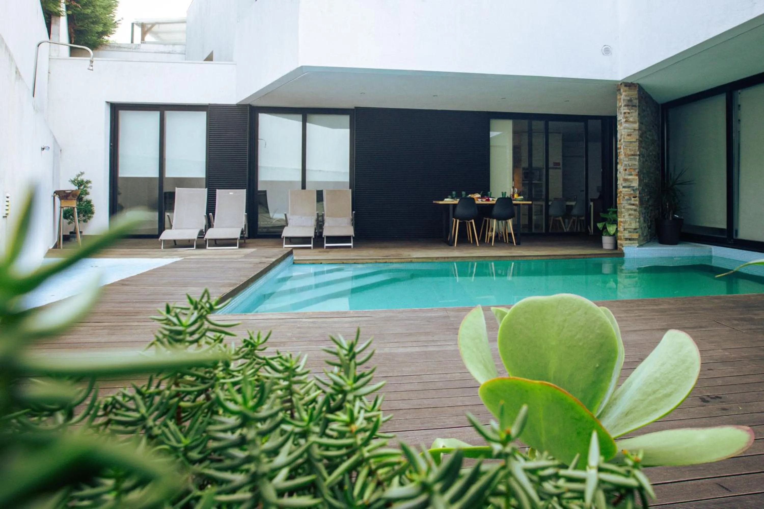 Portugal Alma - Oporto Guesthouse - Private Heated Pool