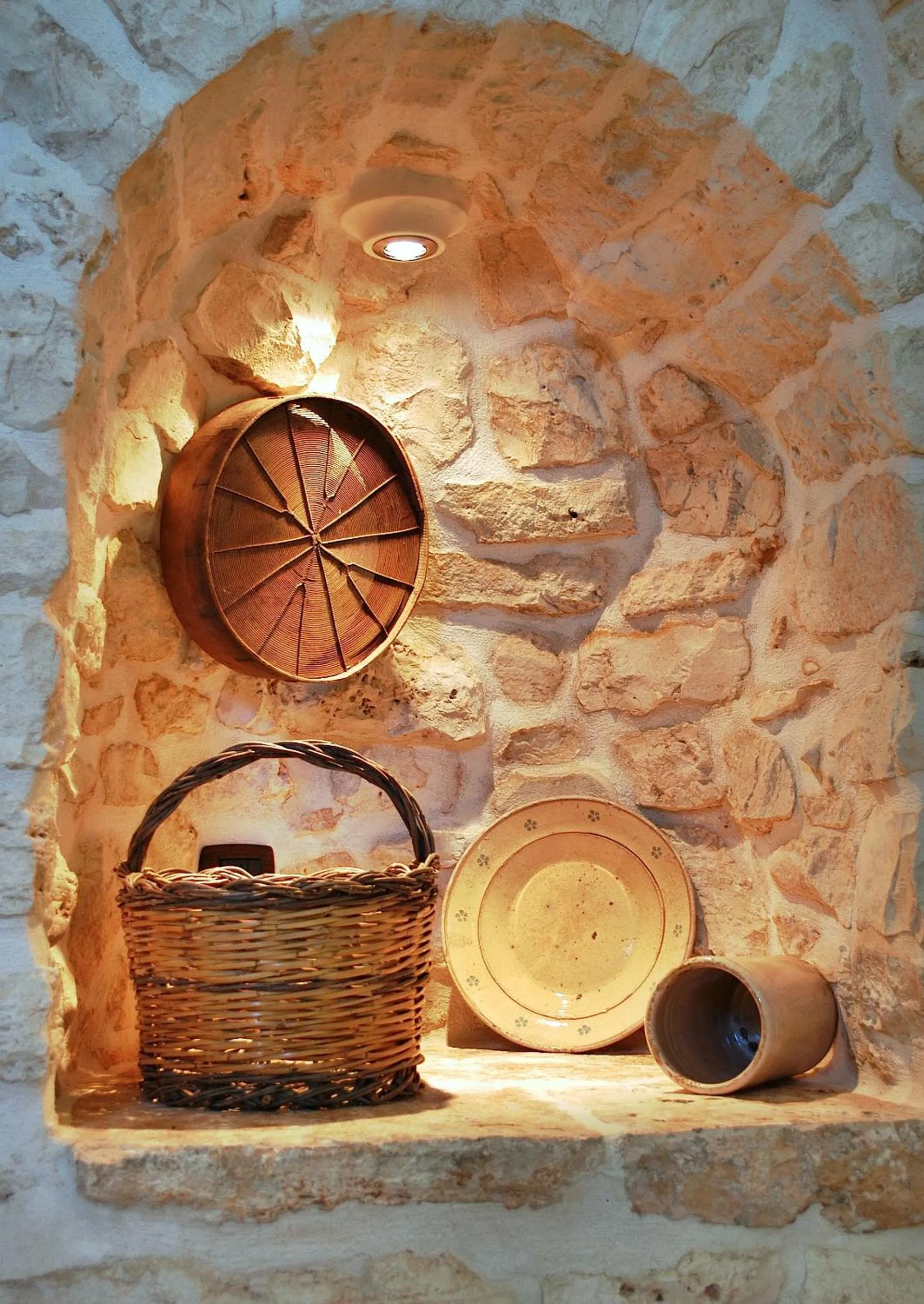 Decorative detail in Trulli IsAgo