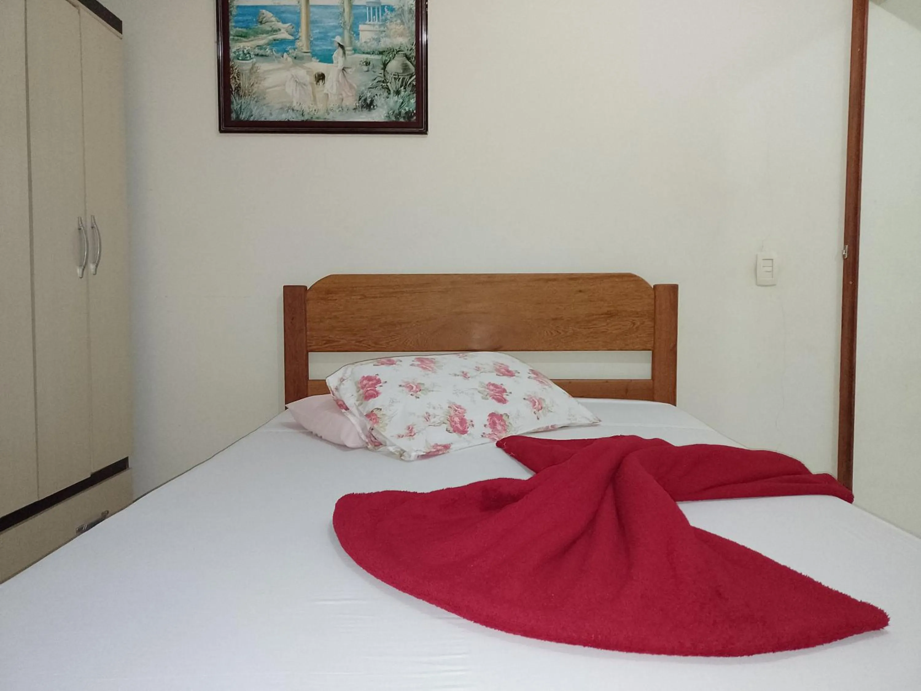 Photo of the whole room in Pousada Oliveira