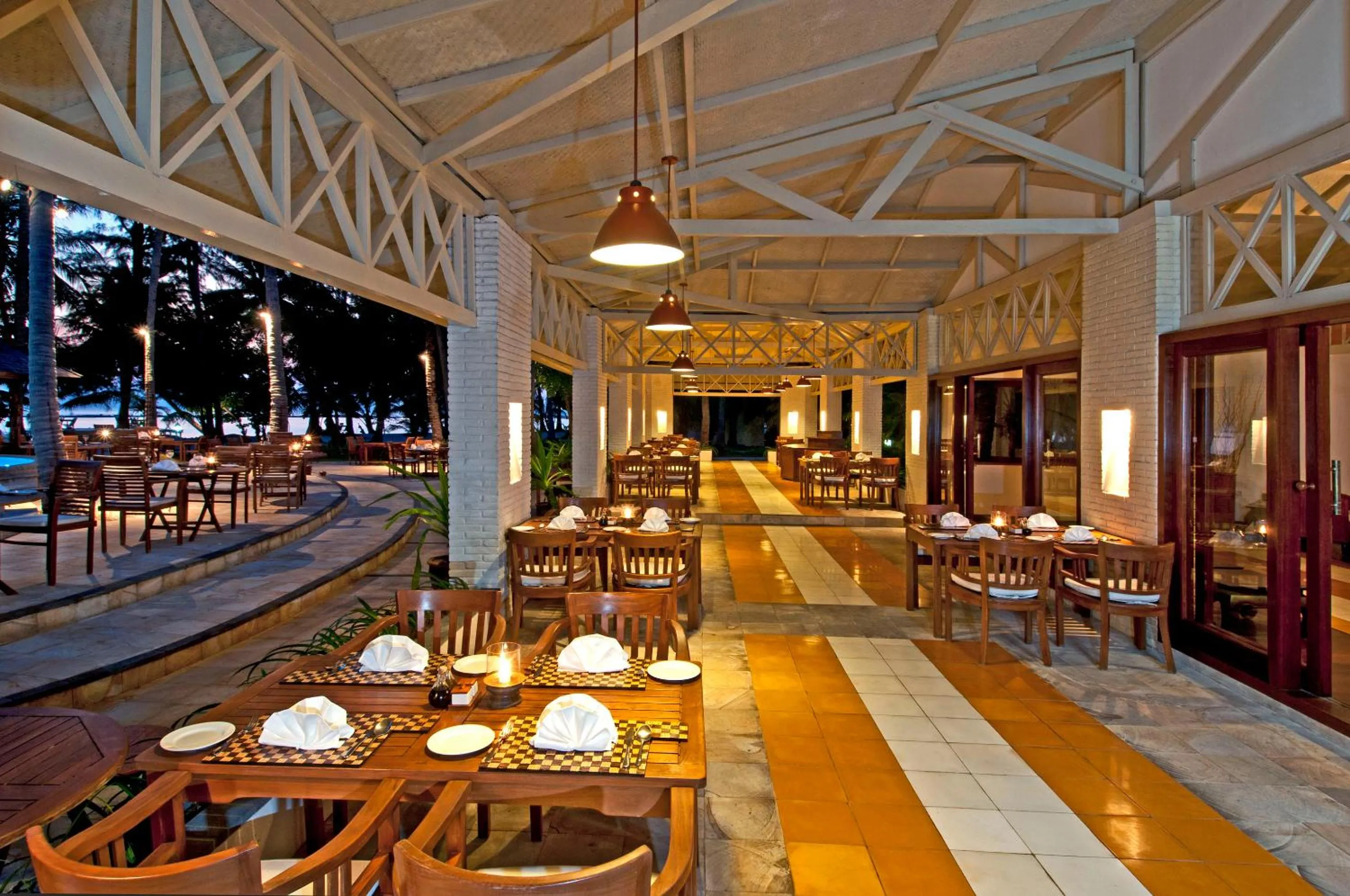 Restaurant/places to eat in Kura Kura Resort