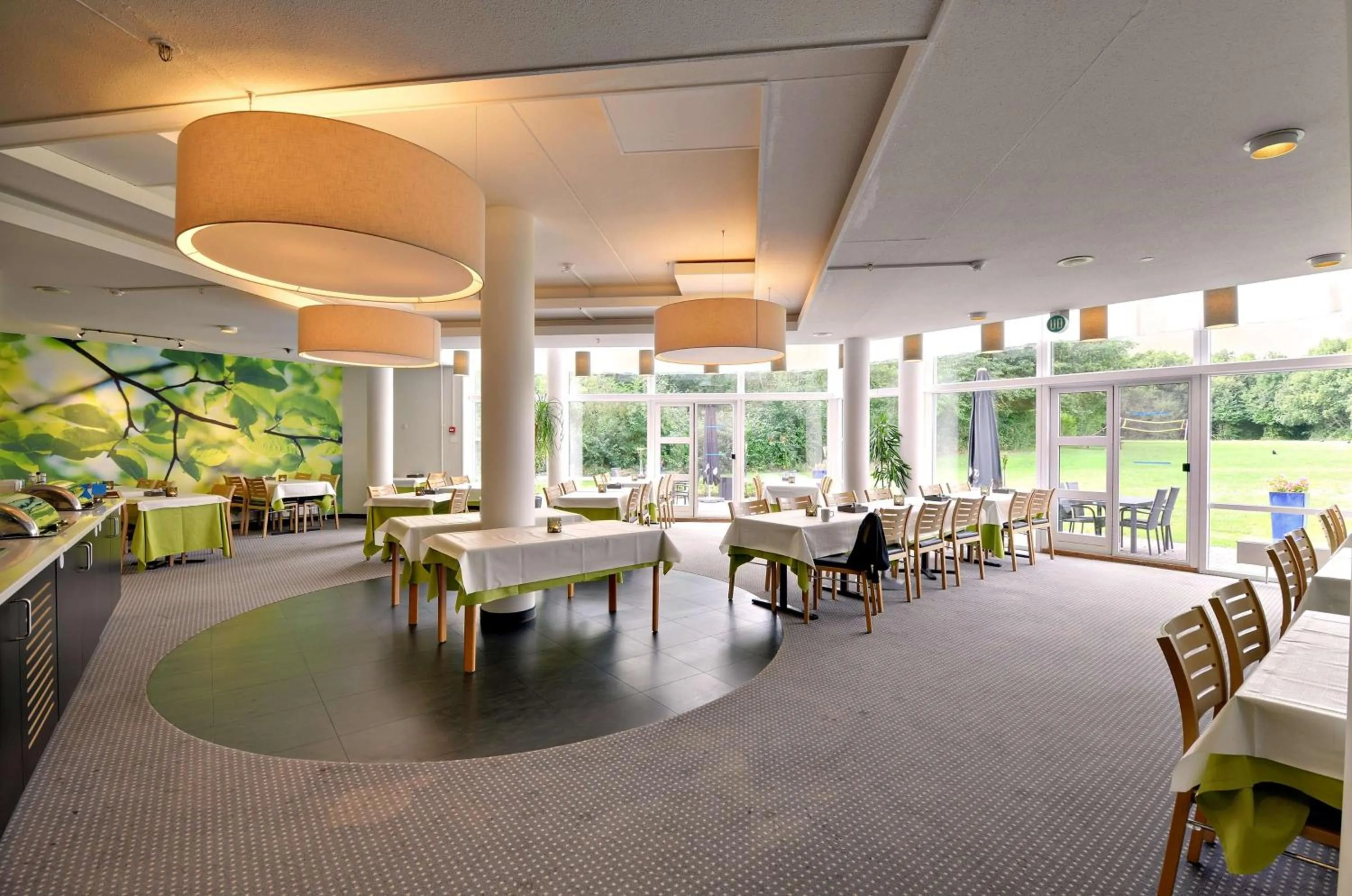 Restaurant/places to eat in Scandic Sønderborg