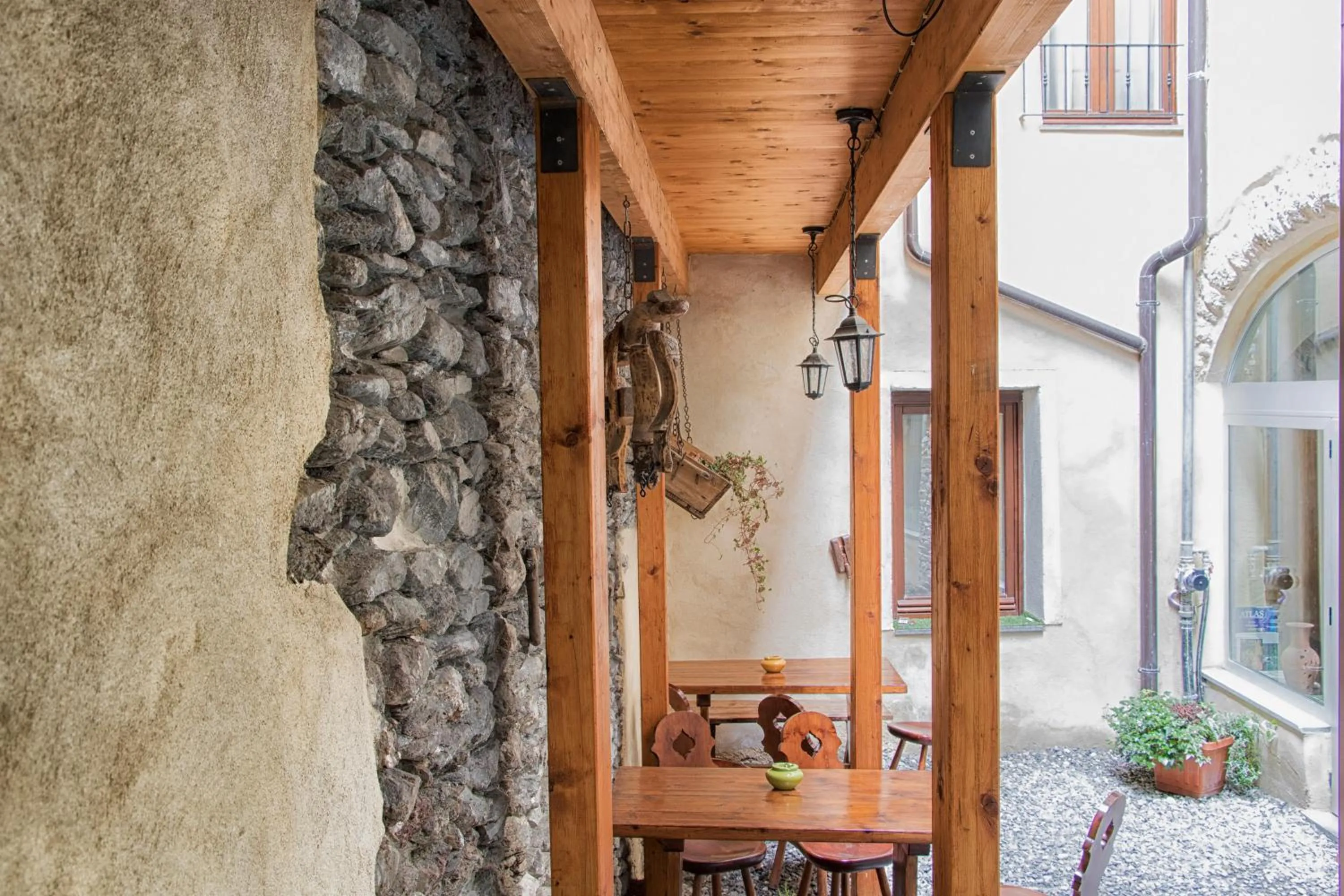 Patio in Hotel Chez Toi