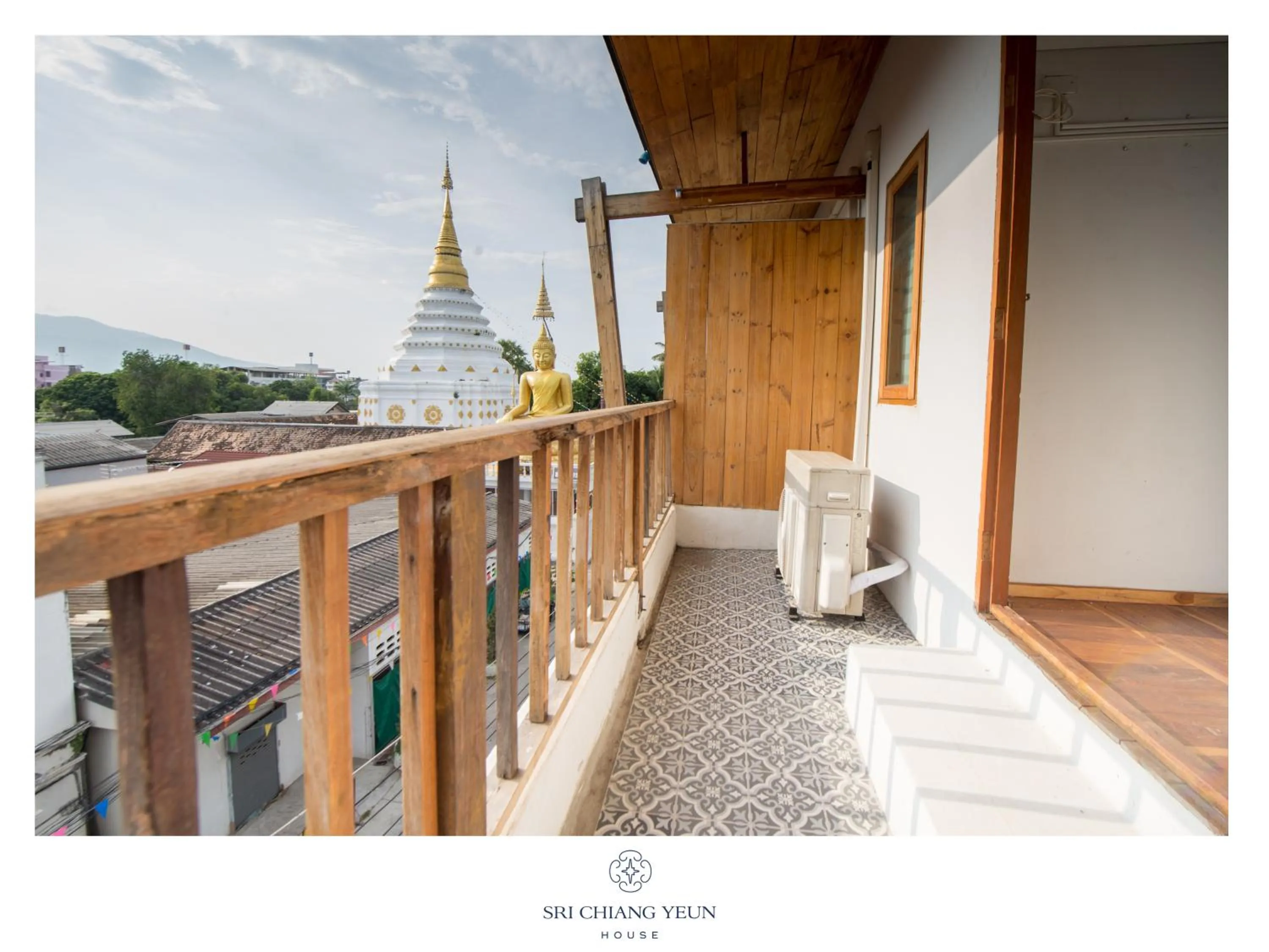 Balcony/Terrace in Sri Chiang Yeun House