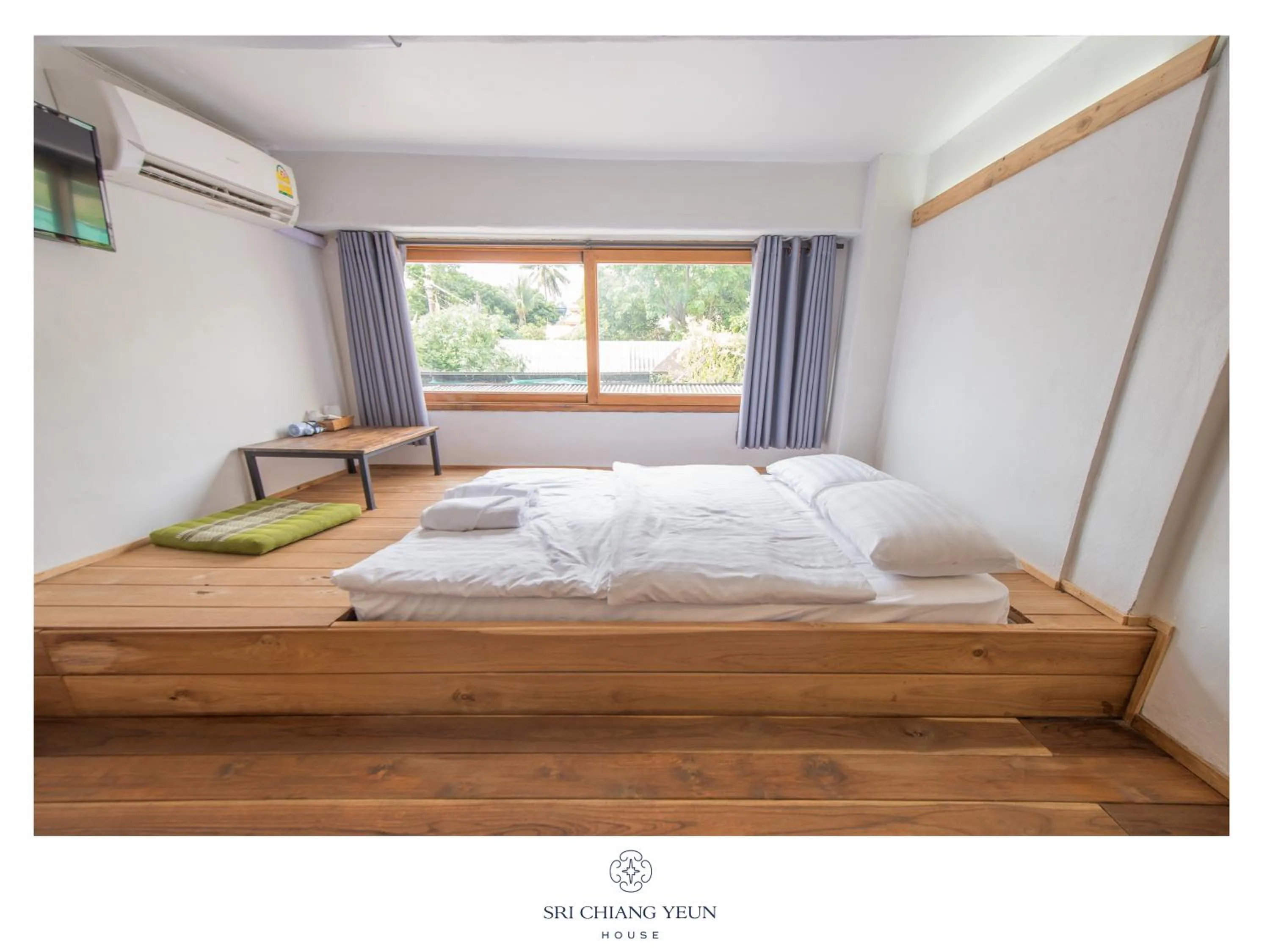 Bed in Sri Chiang Yeun House