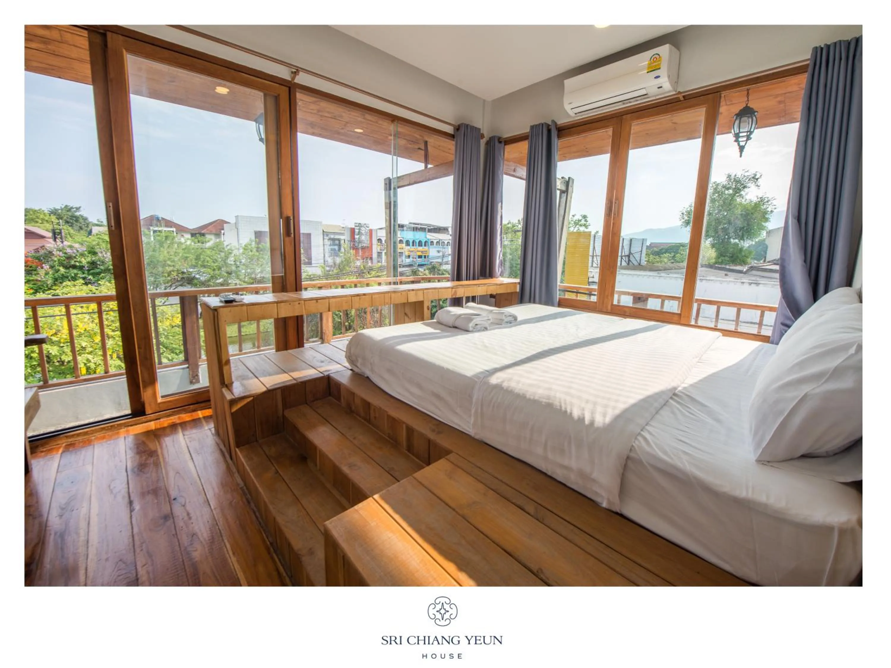 Bed in Sri Chiang Yeun House