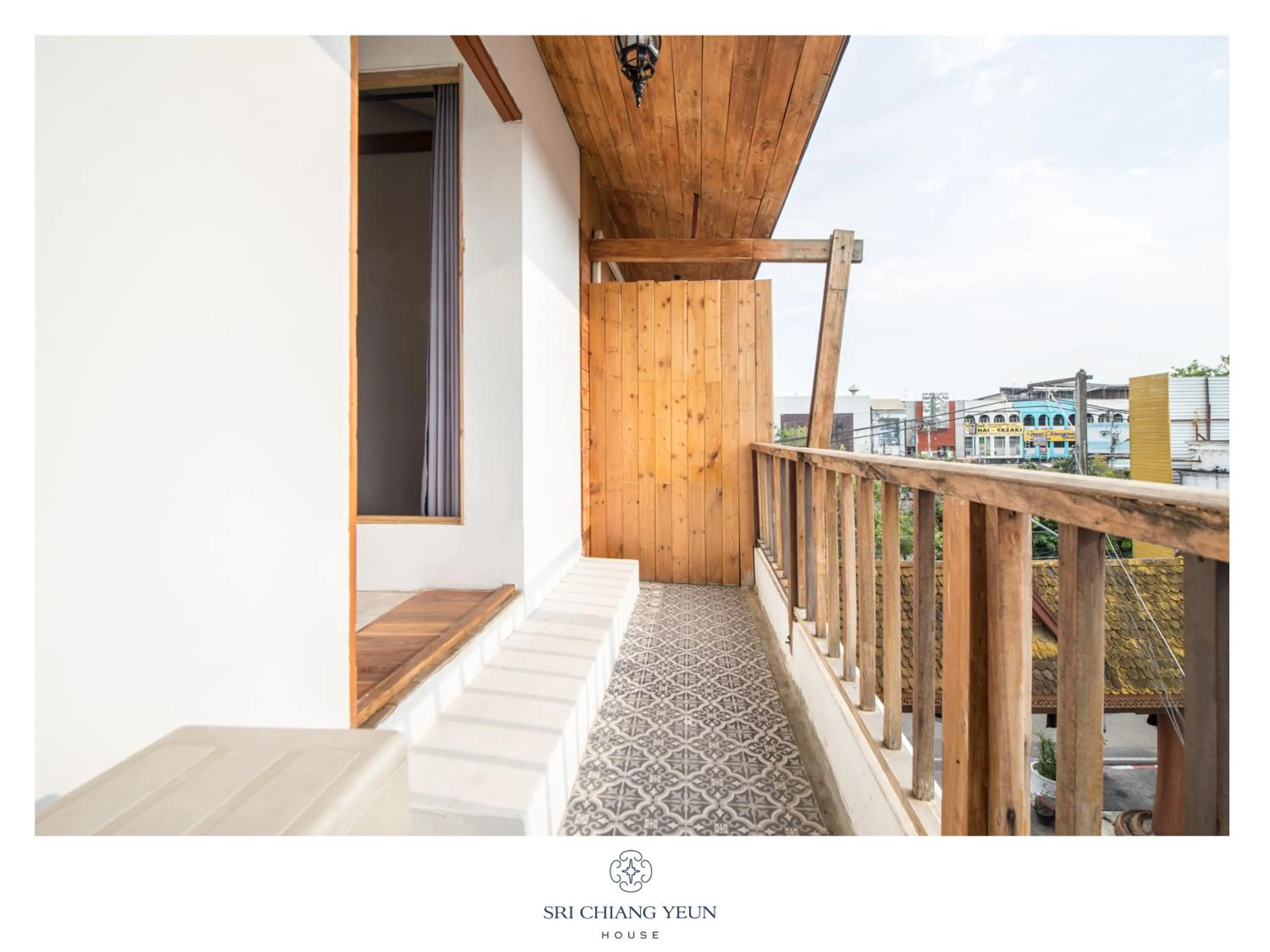 Balcony/Terrace in Sri Chiang Yeun House