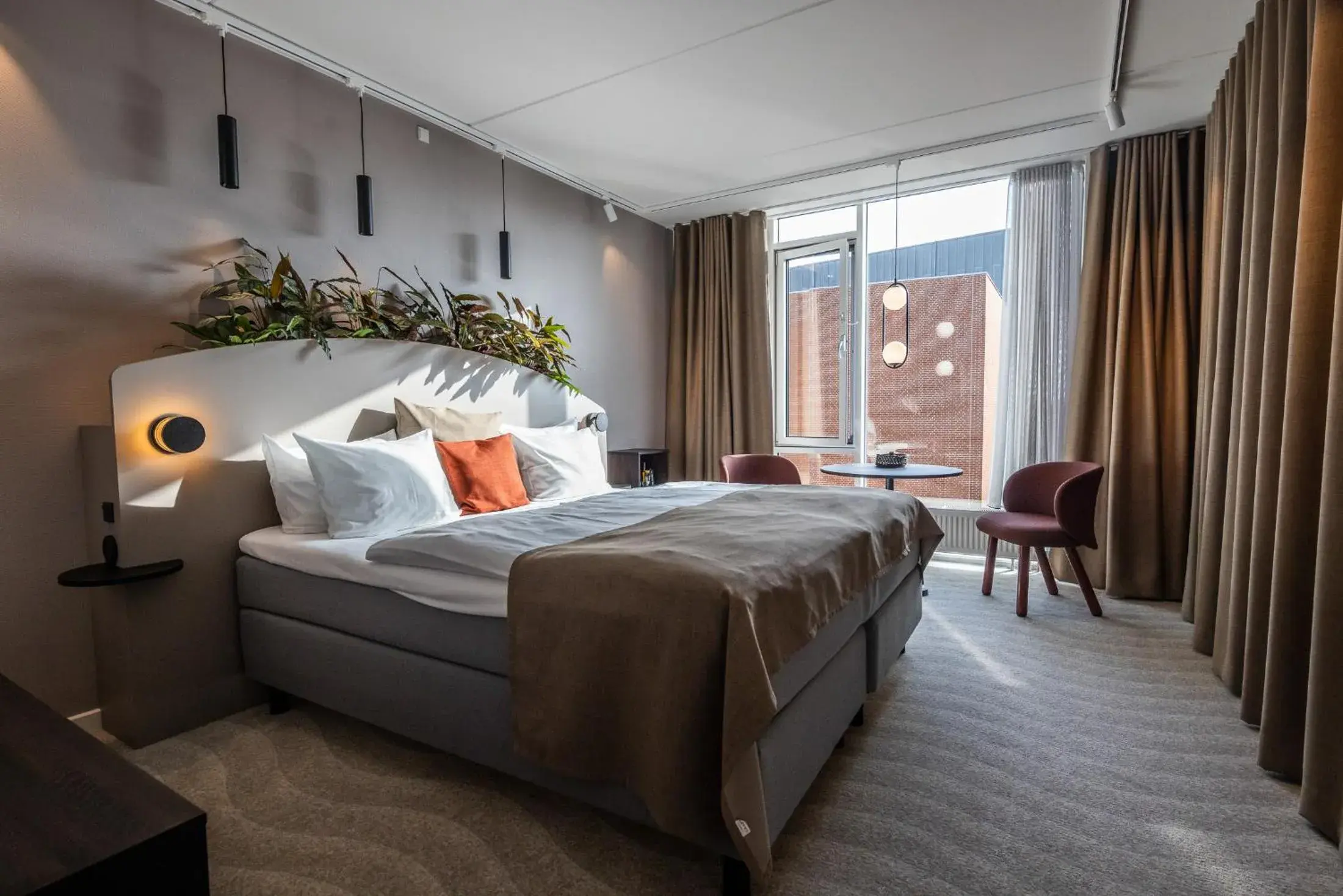 Bed in The Note Bed in The Note