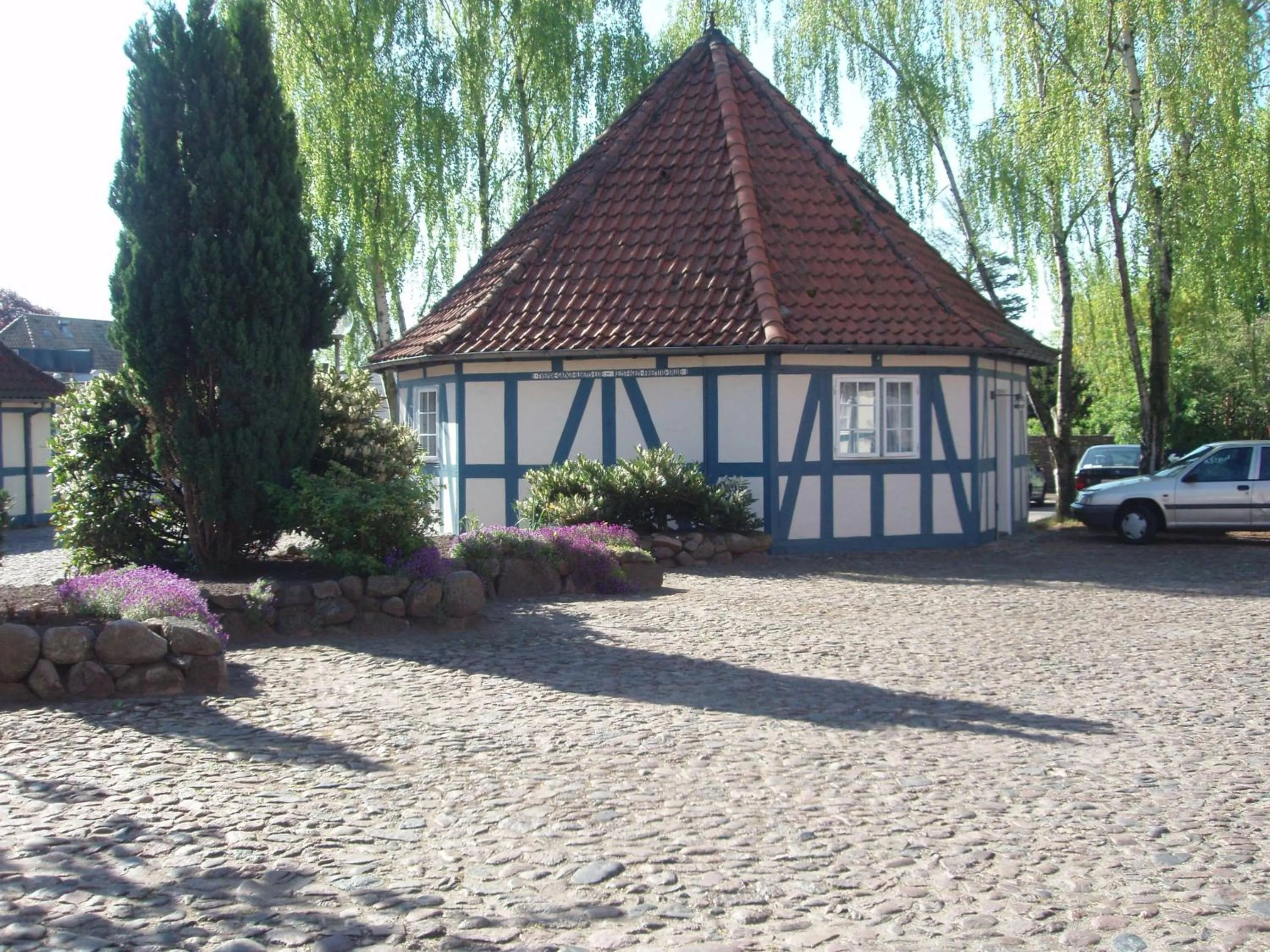 Property building in Hotel Knudsens Gaard