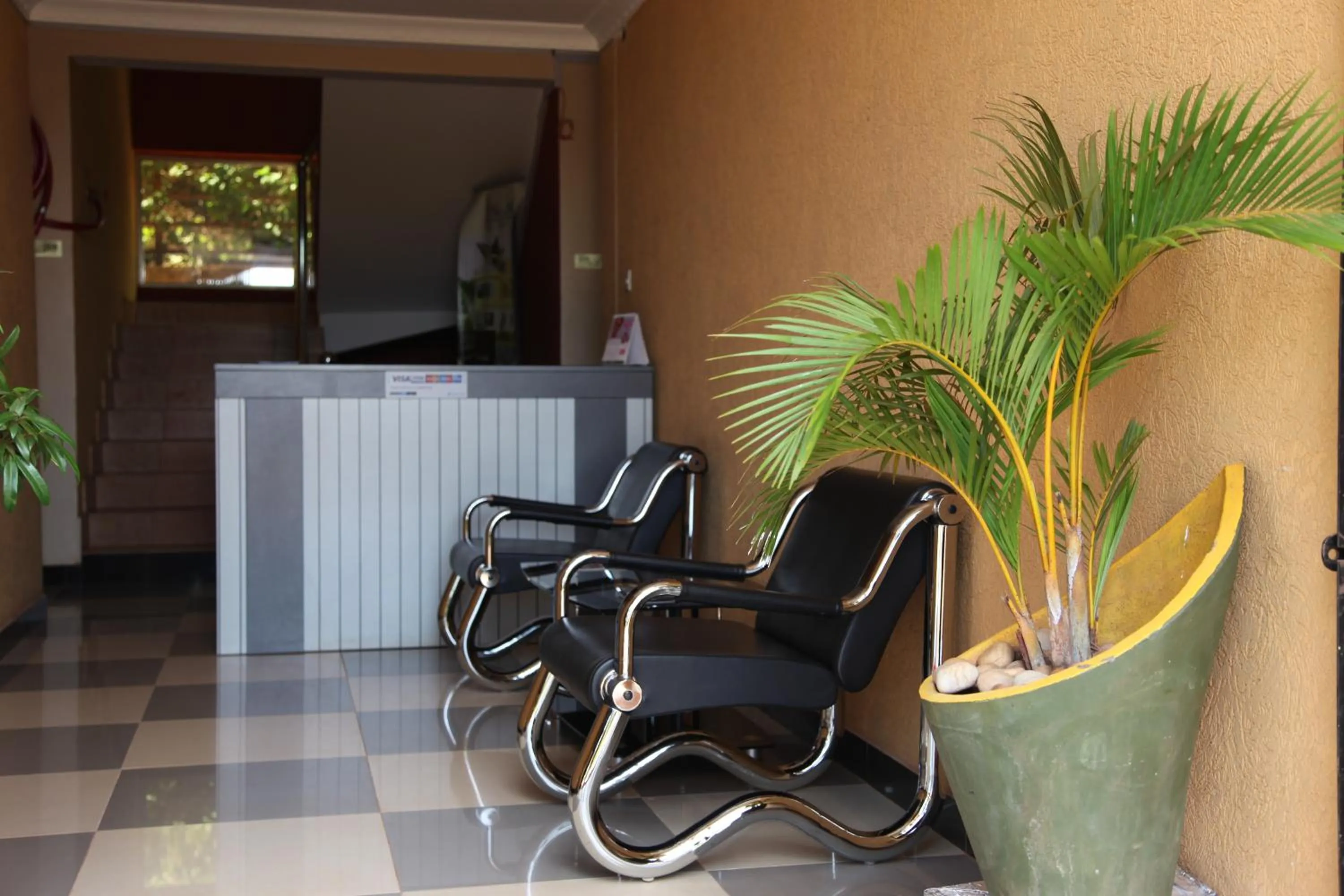 Communal lounge/ TV room in Nican Resort Hotel Seguku Entebbe