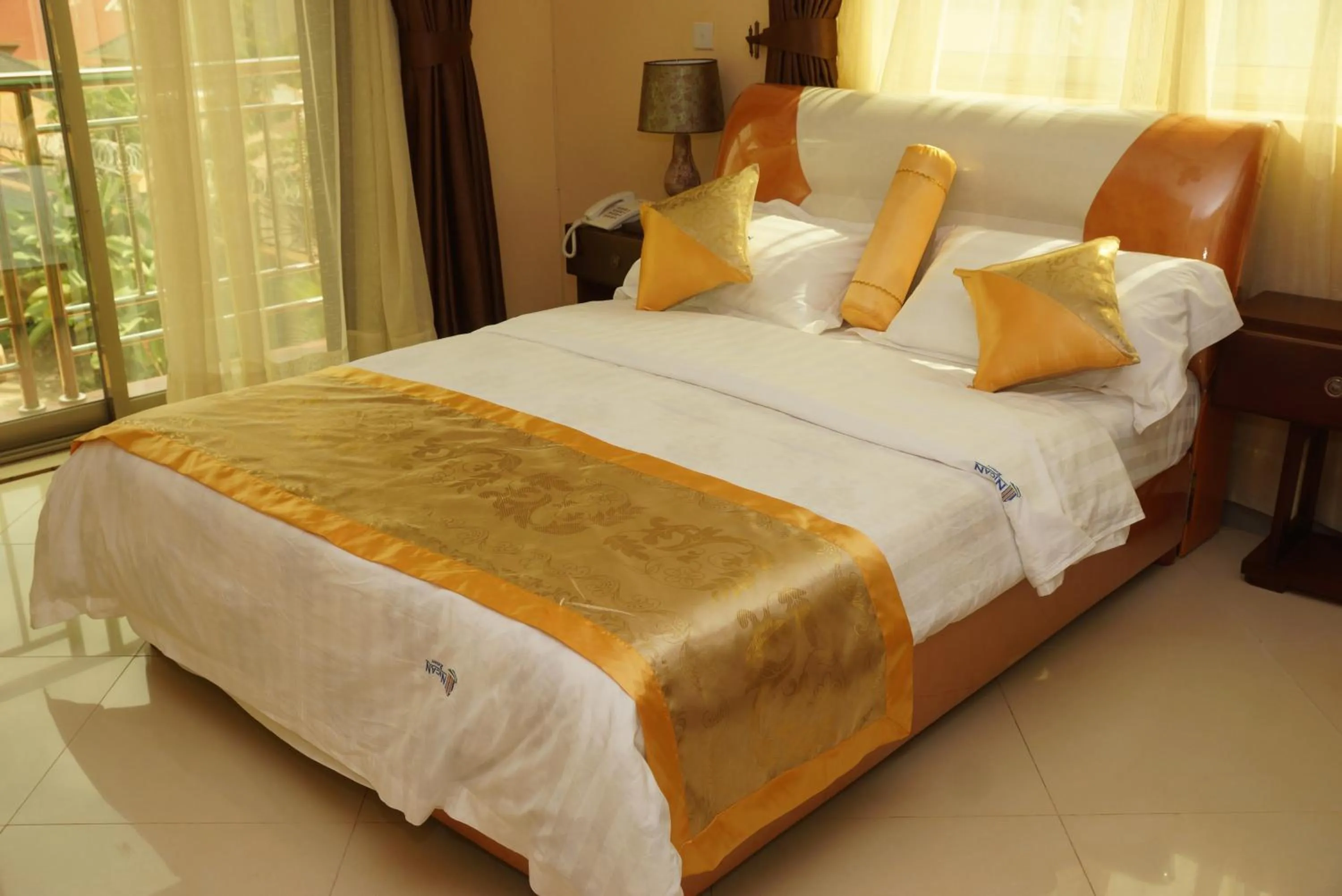 Bed in Nican Resort Hotel Seguku Entebbe