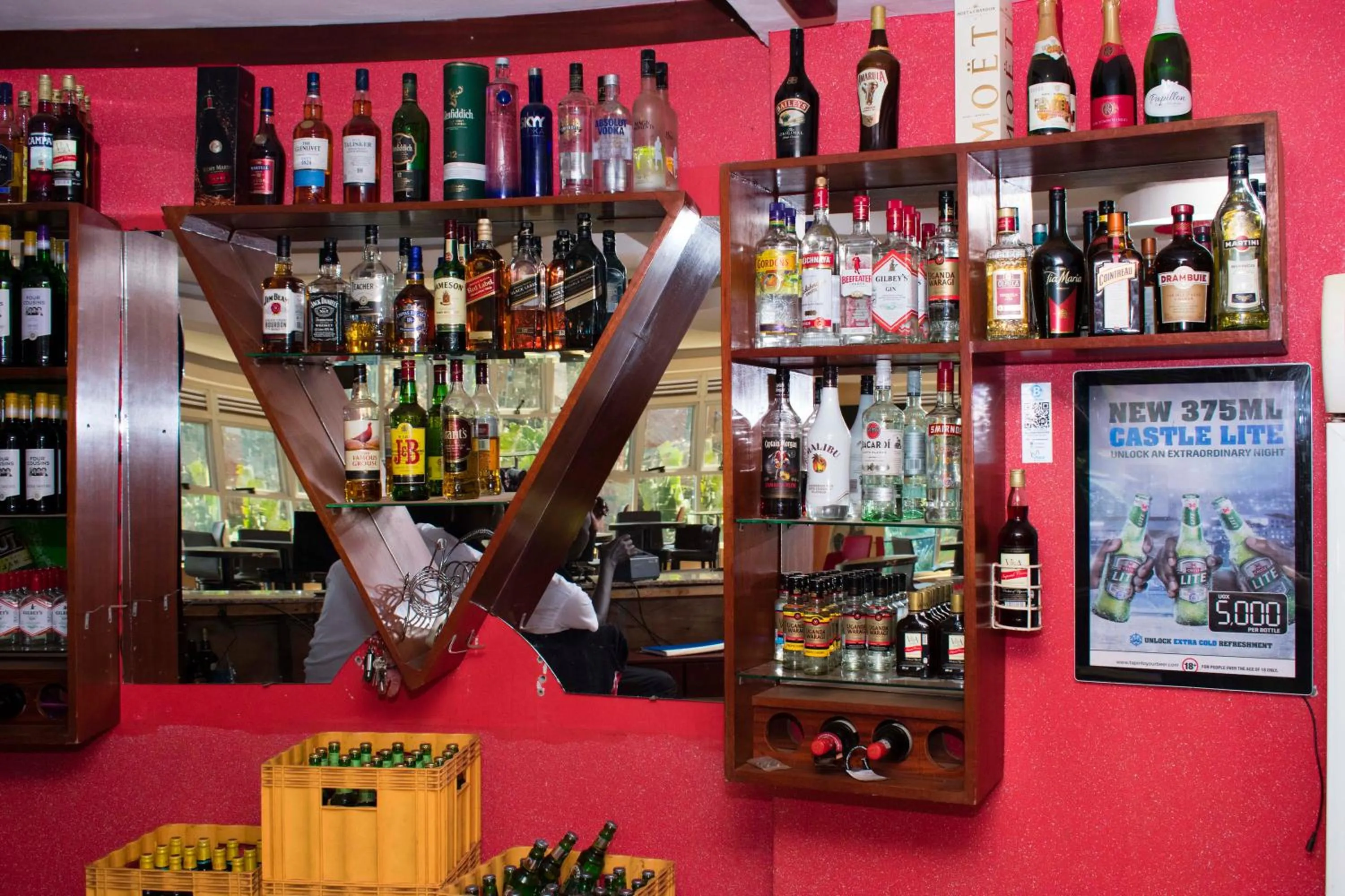 Lounge or bar in Nican Resort Hotel Seguku Entebbe