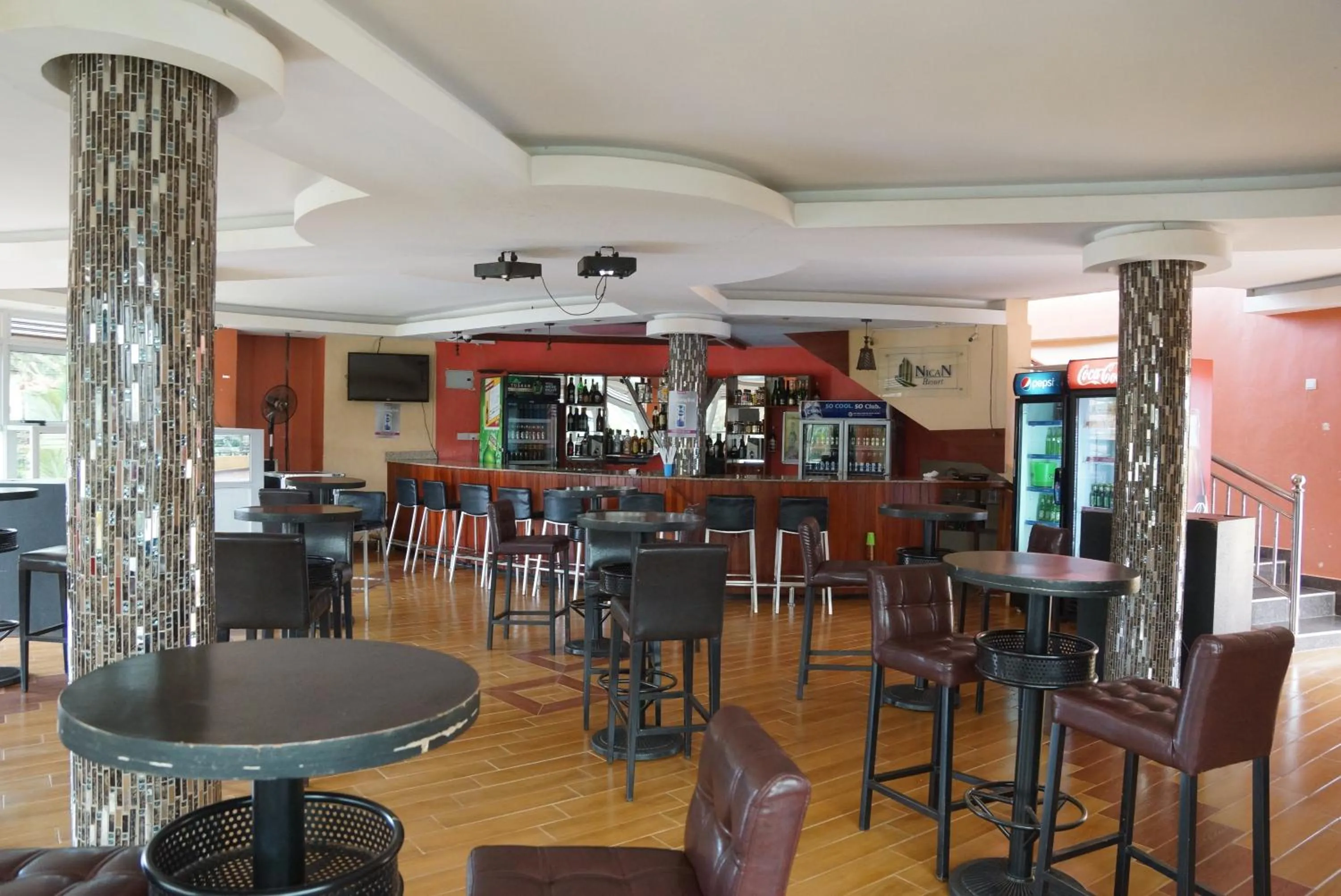 Lounge or bar in Nican Resort Hotel Seguku Entebbe