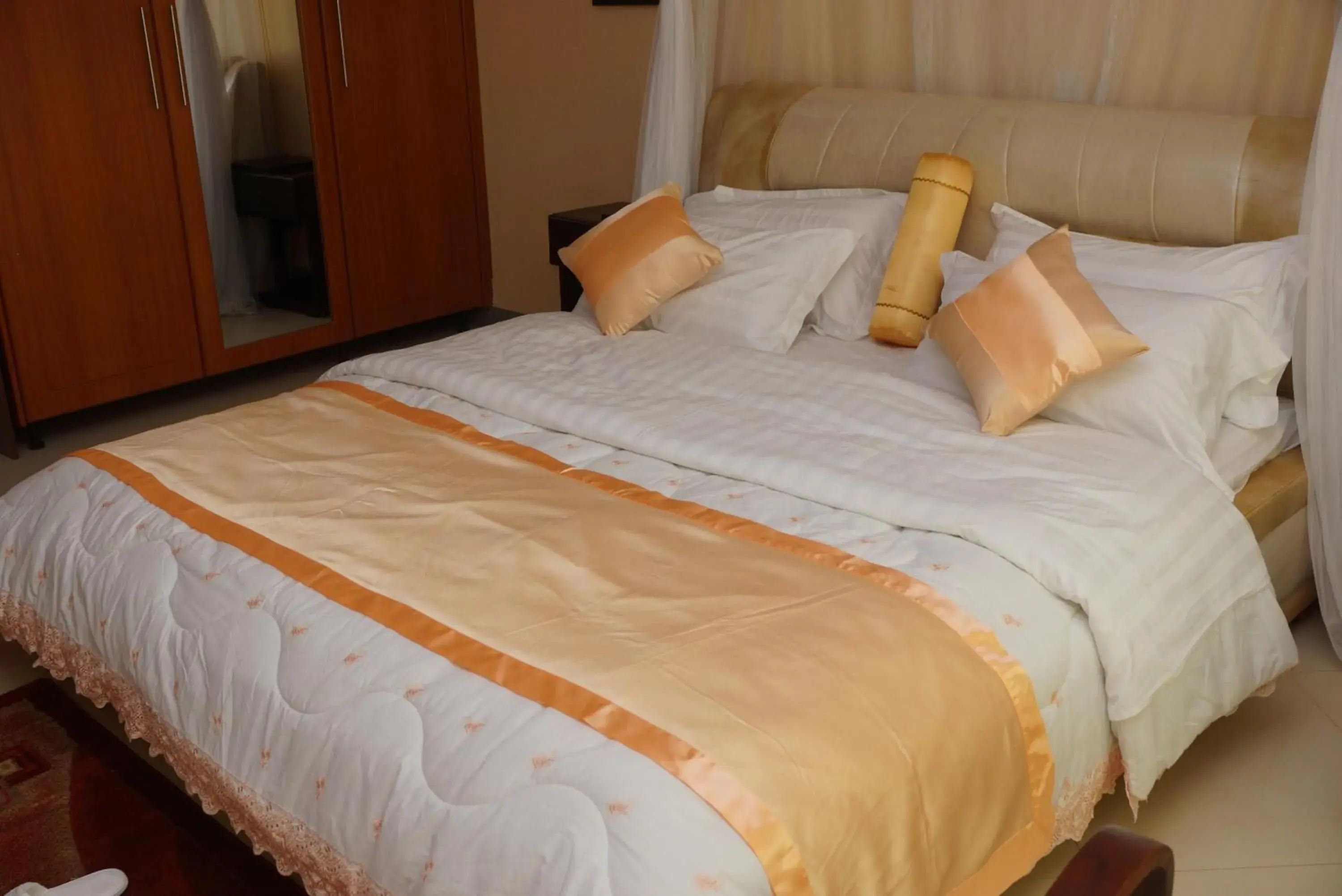 Executive Suite - single occupancy in Nican Resort Hotel Seguku Entebbe Executive Suite - single occupancy in Nican Resort Hotel Seguku Entebbe