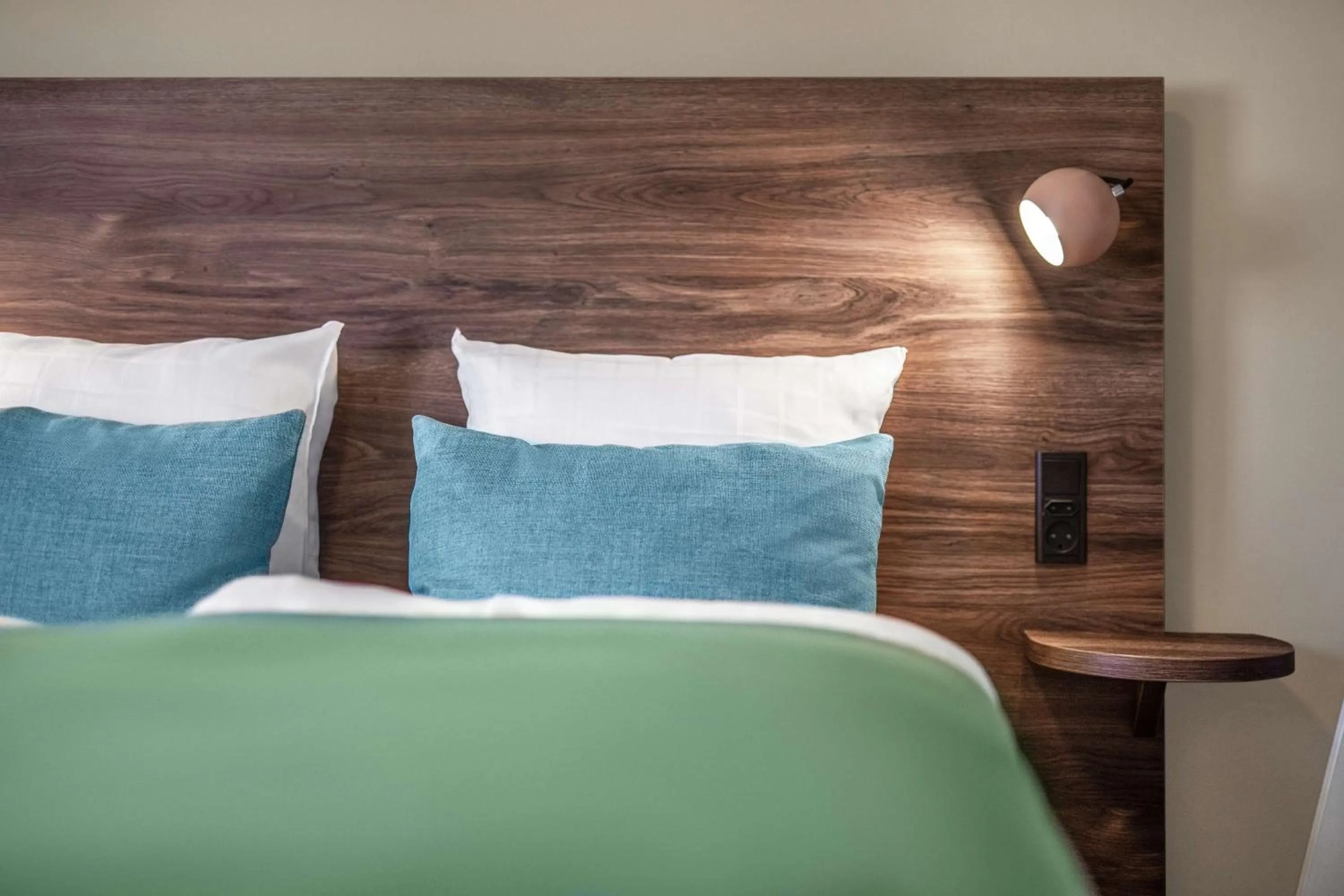 Other, Bed in Quality Hotel The Reef