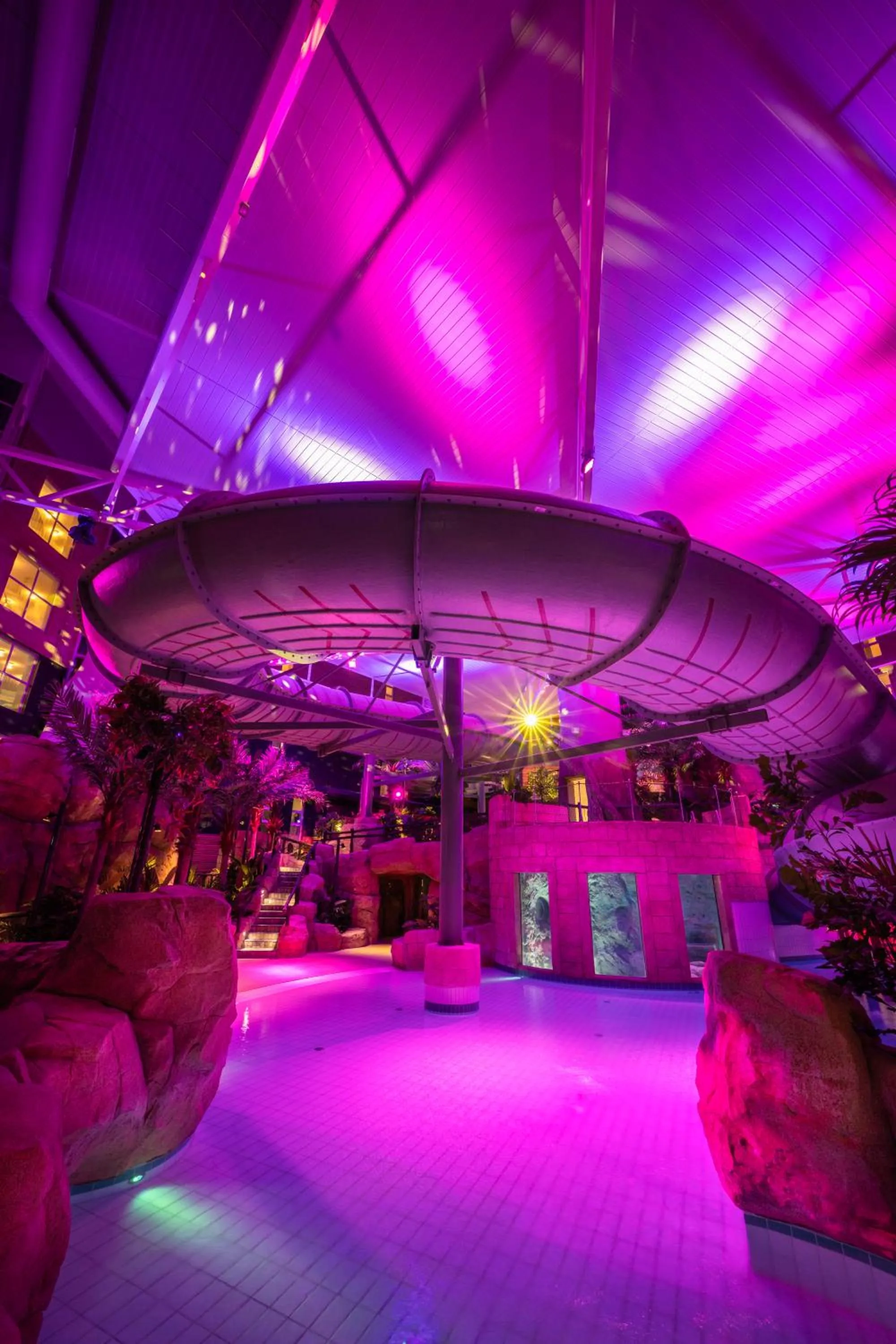 Aqua park in Quality Hotel The Reef