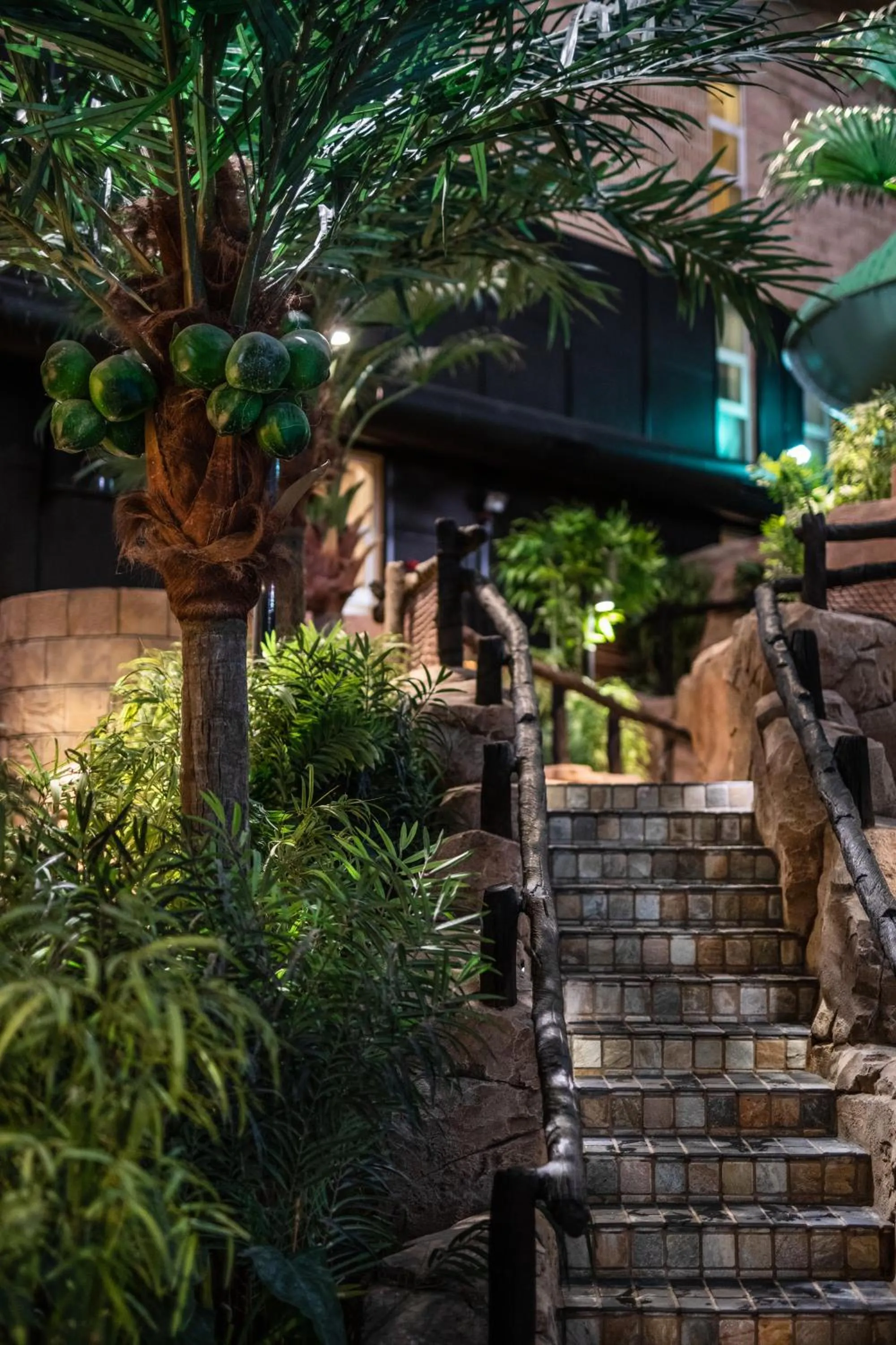 Swimming pool in Quality Hotel The Reef