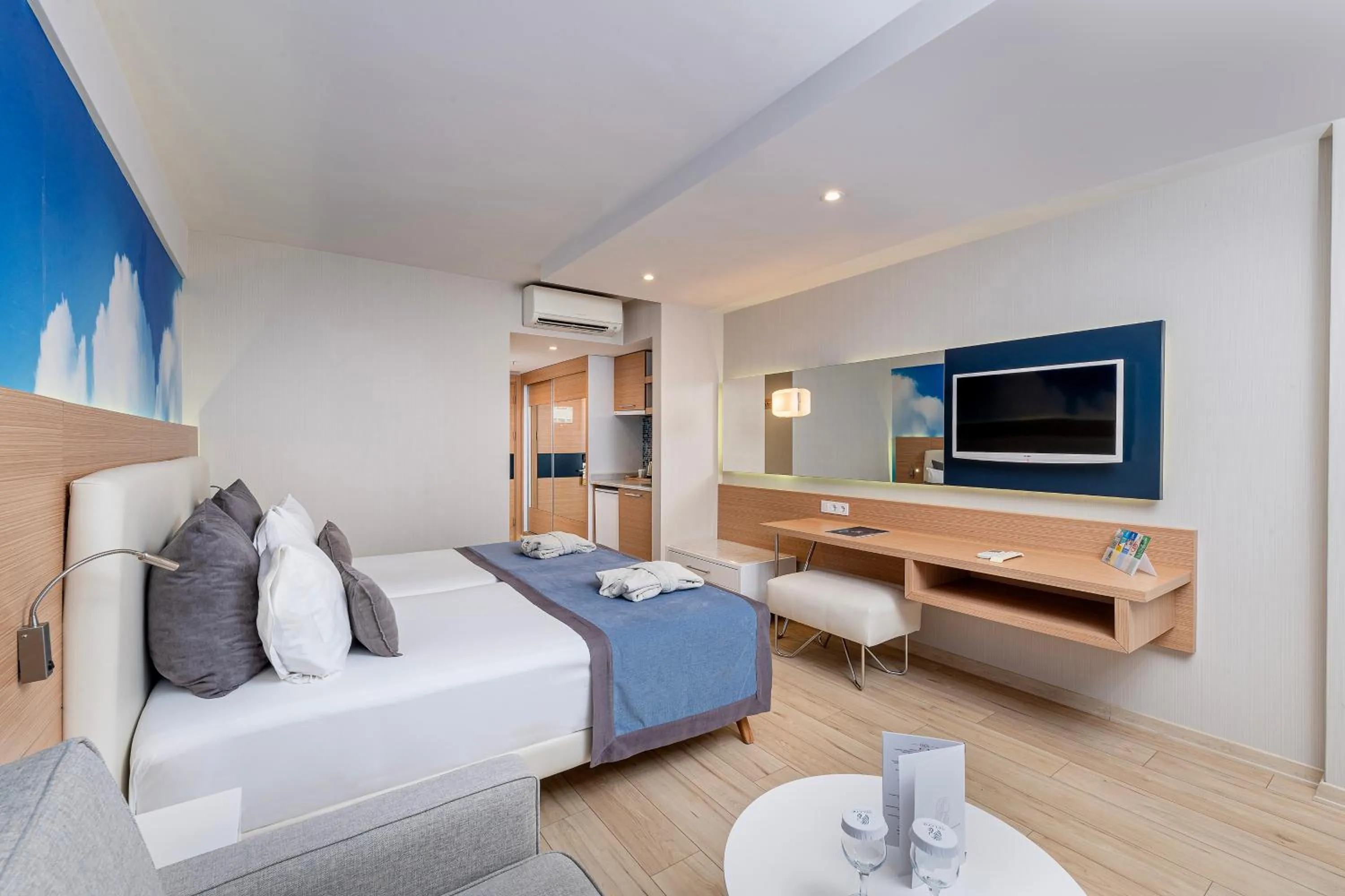 Photo of the whole room, Bed in Selene Beach & Spa Hotel - Adult Only - Ultra All Inclusive