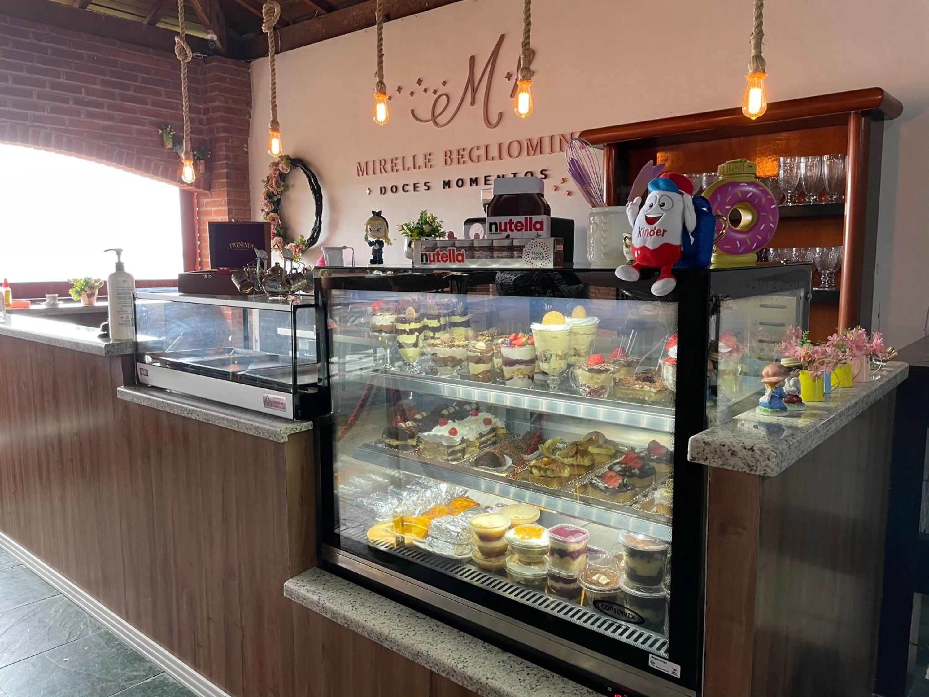 On-site shops in Hotel Marazul