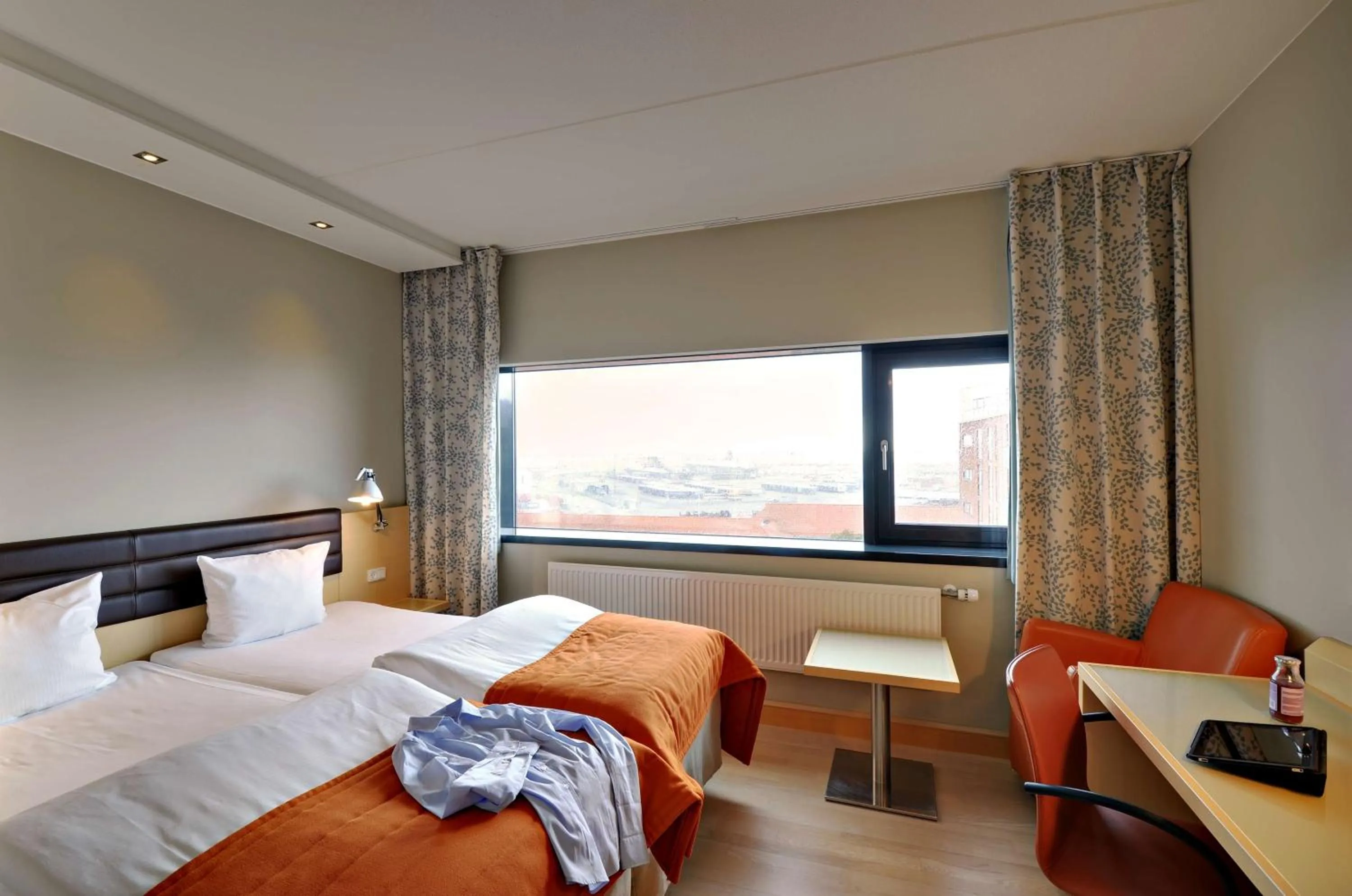 Bedroom, Bed in Scandic Olympic