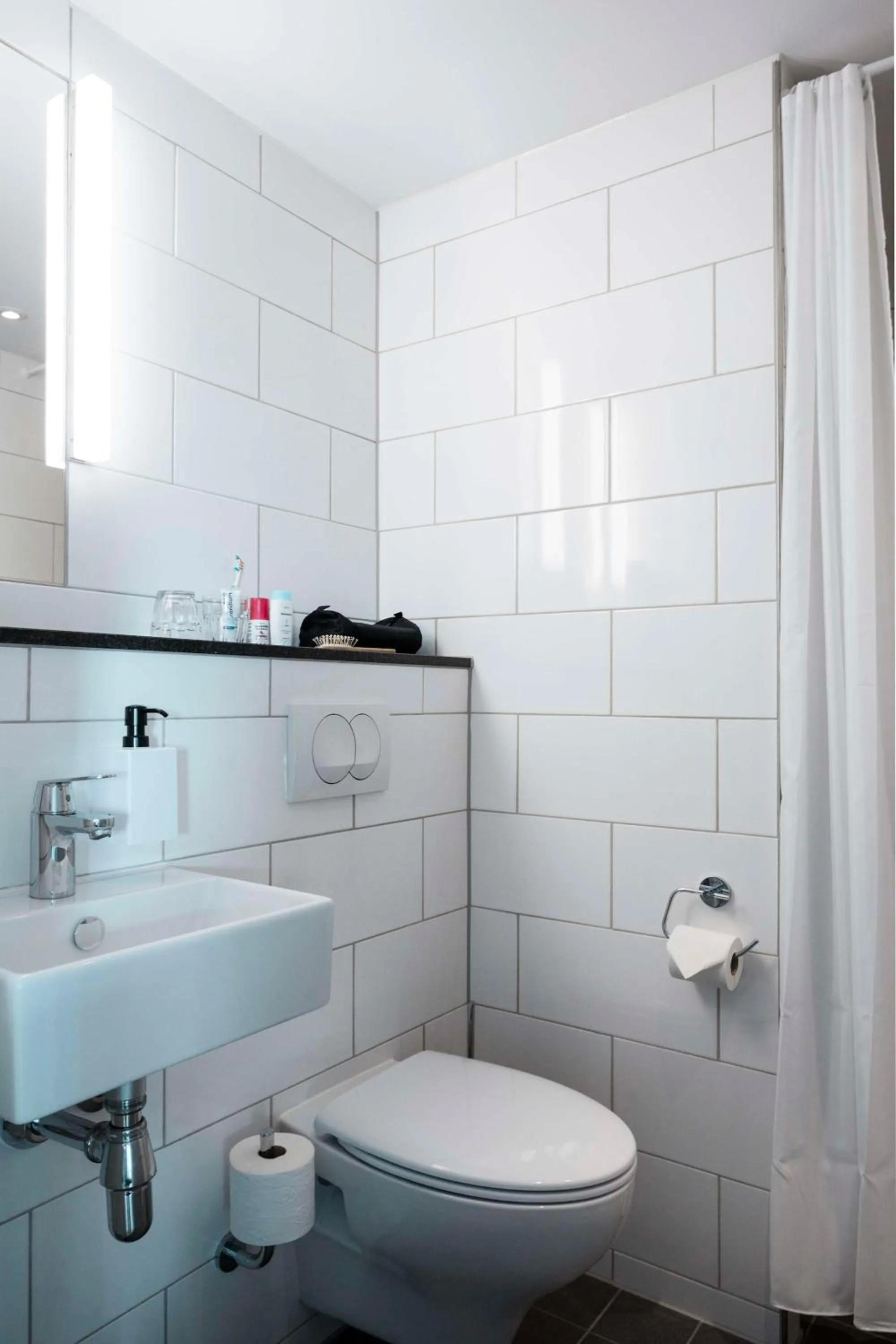 Bedroom in Scandic Olympic