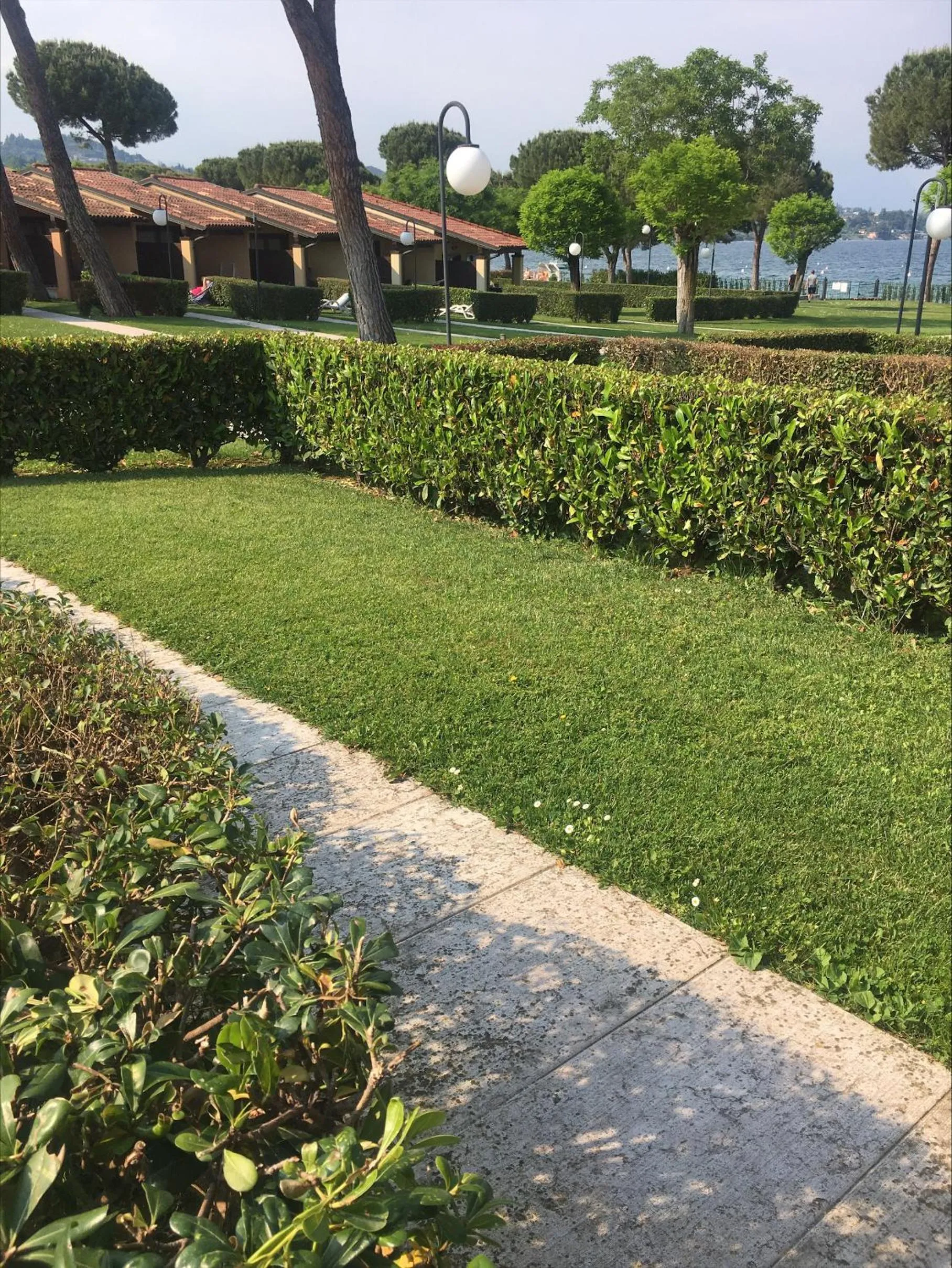 Garden view in Le Corti Del Lago