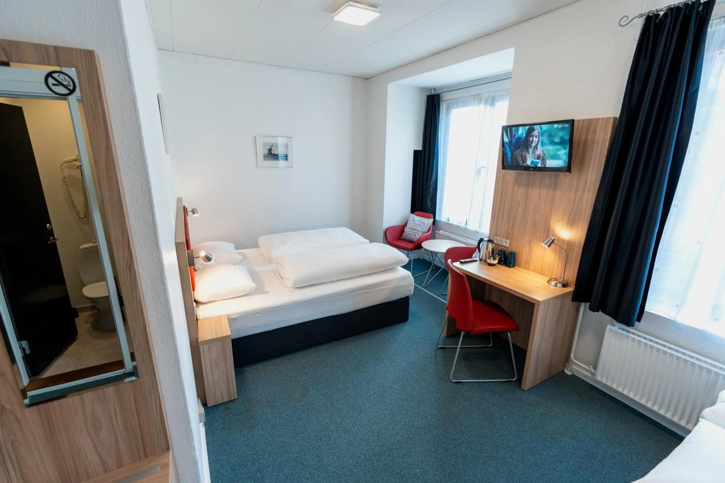 Bedroom, Bed in Prinsen Hotel