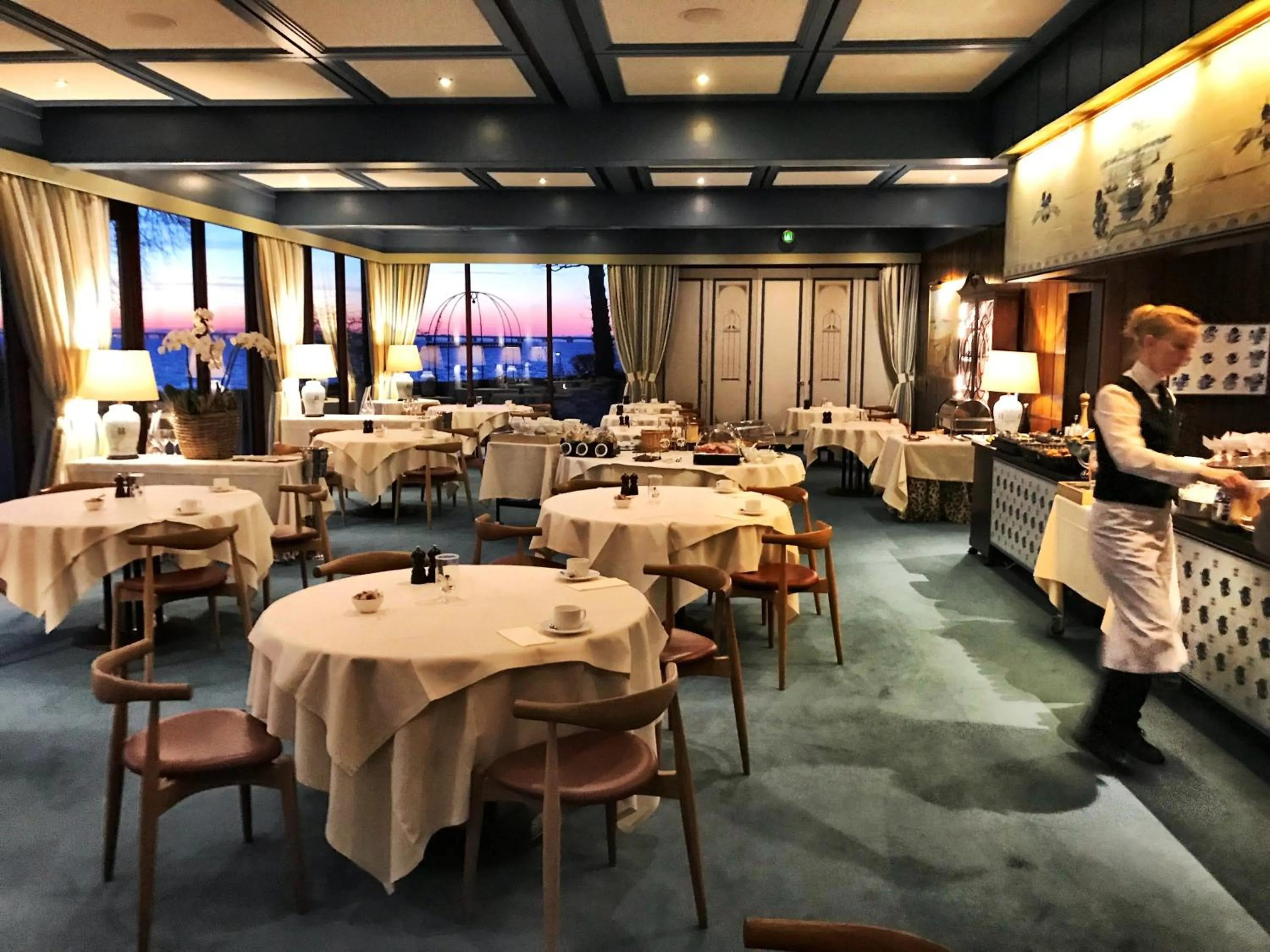 Buffet breakfast in Hotel Hesselet