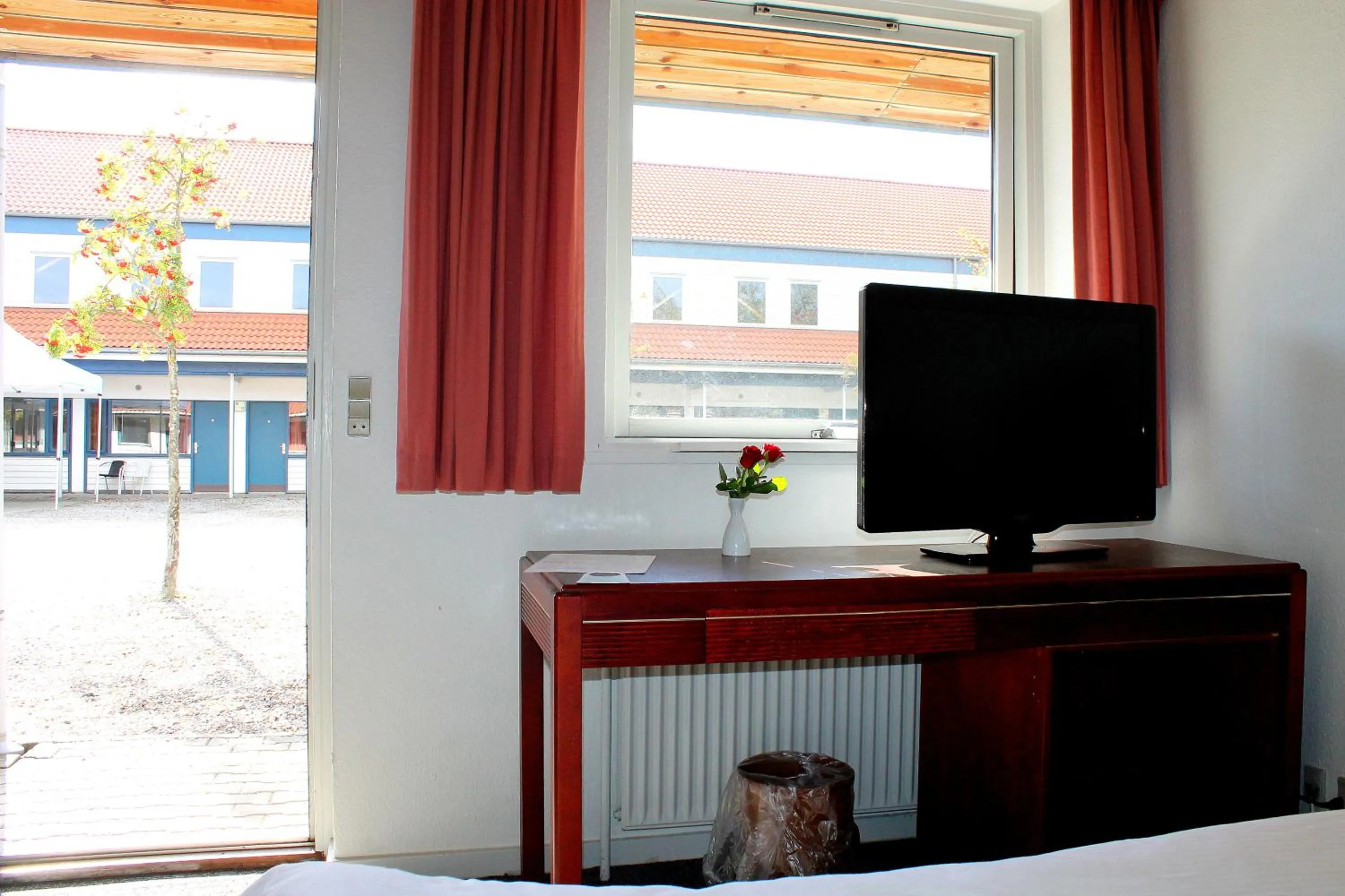 TV and multimedia in Hotel Medio Fredericia