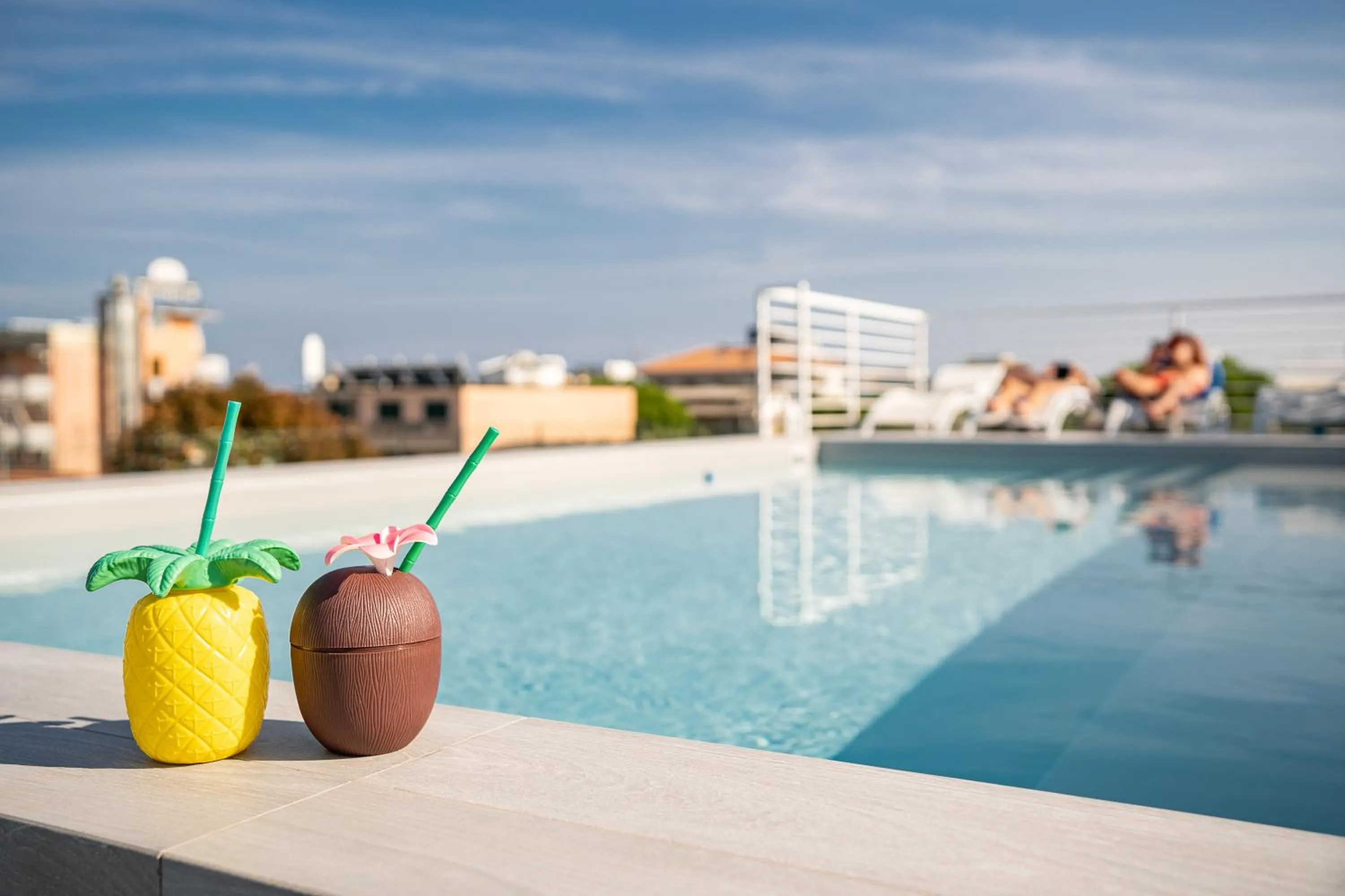 Swimming pool in Hotel Abc