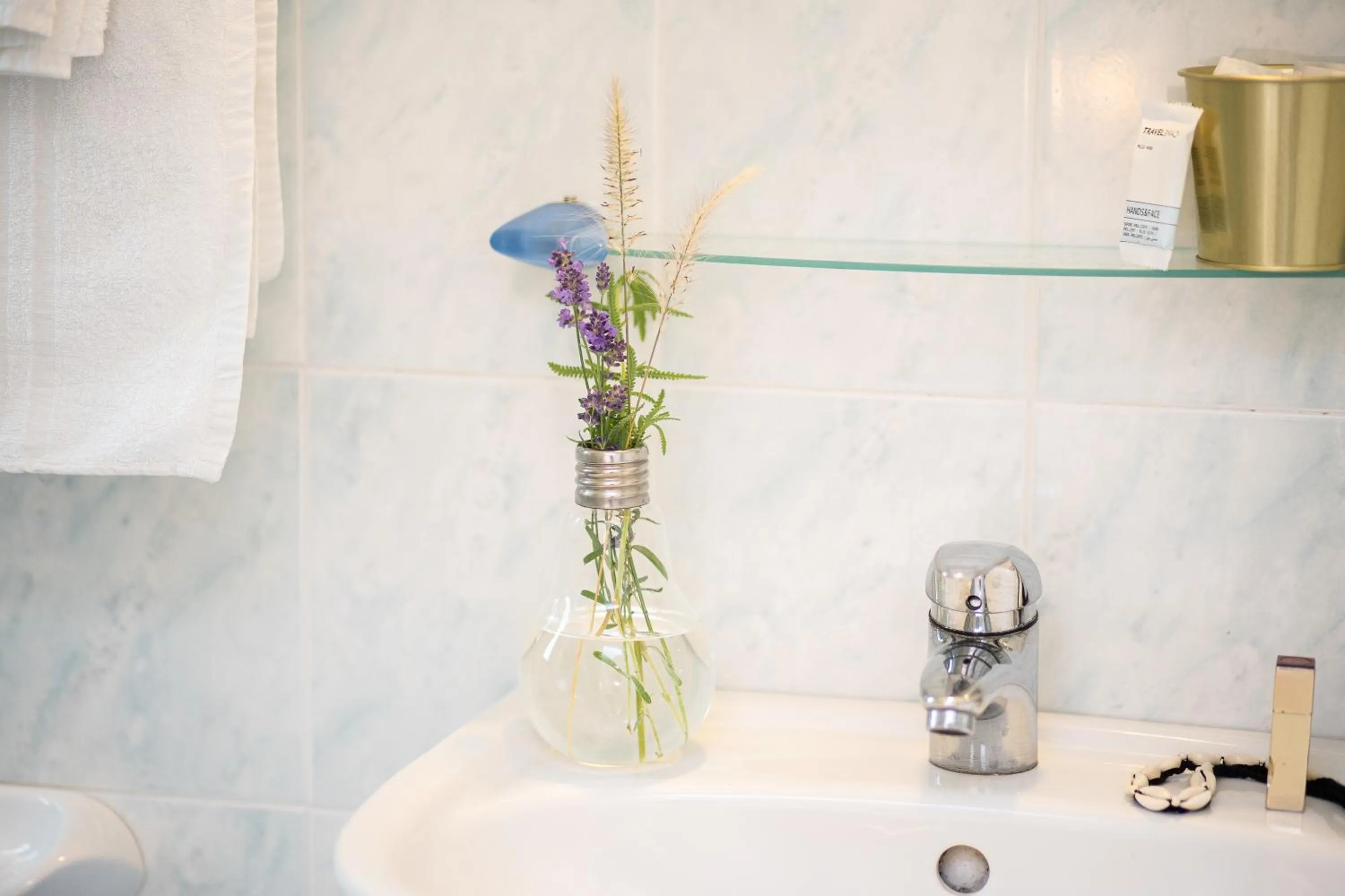 Bathroom in Hotel Abc