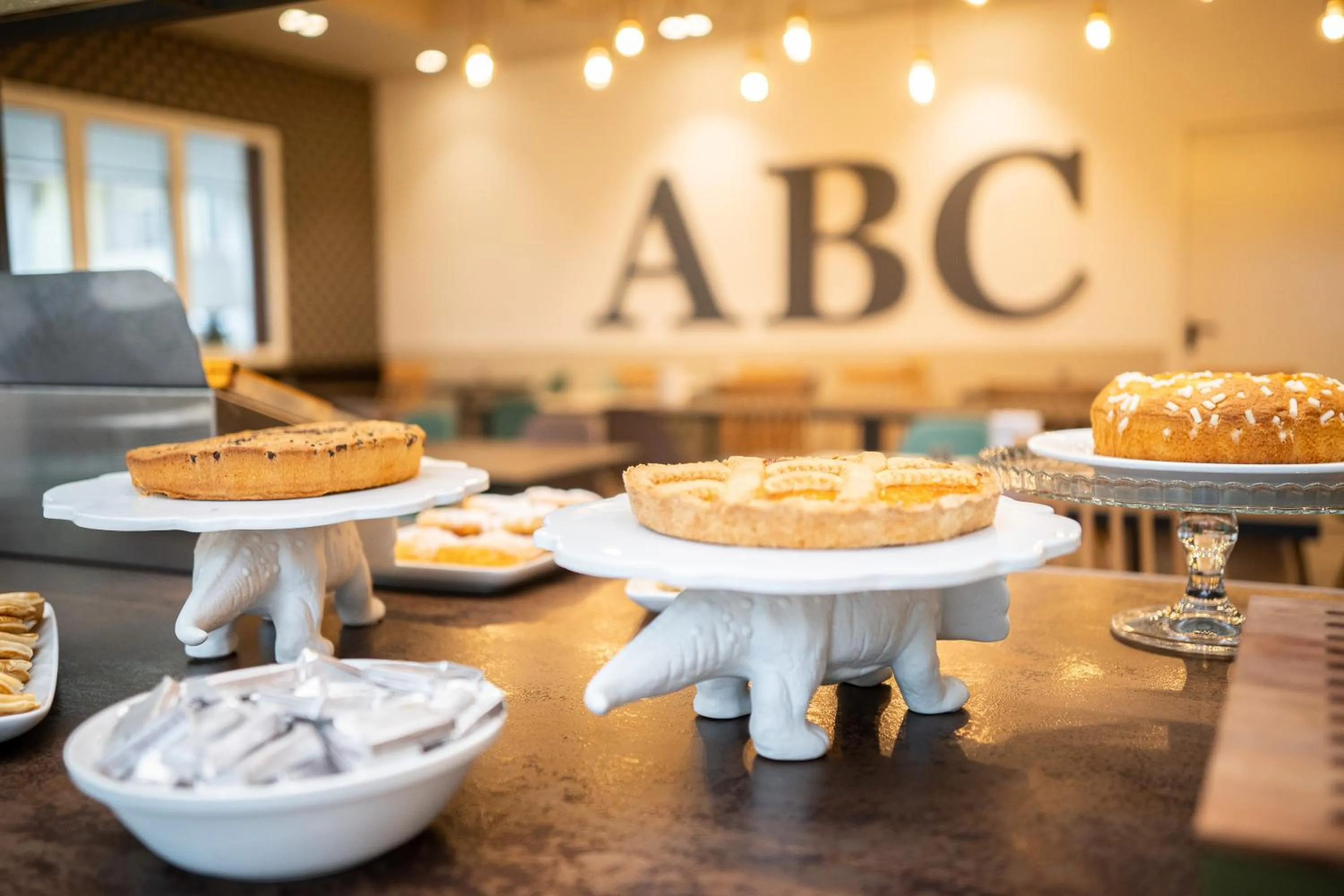 Food and drinks in Hotel Abc