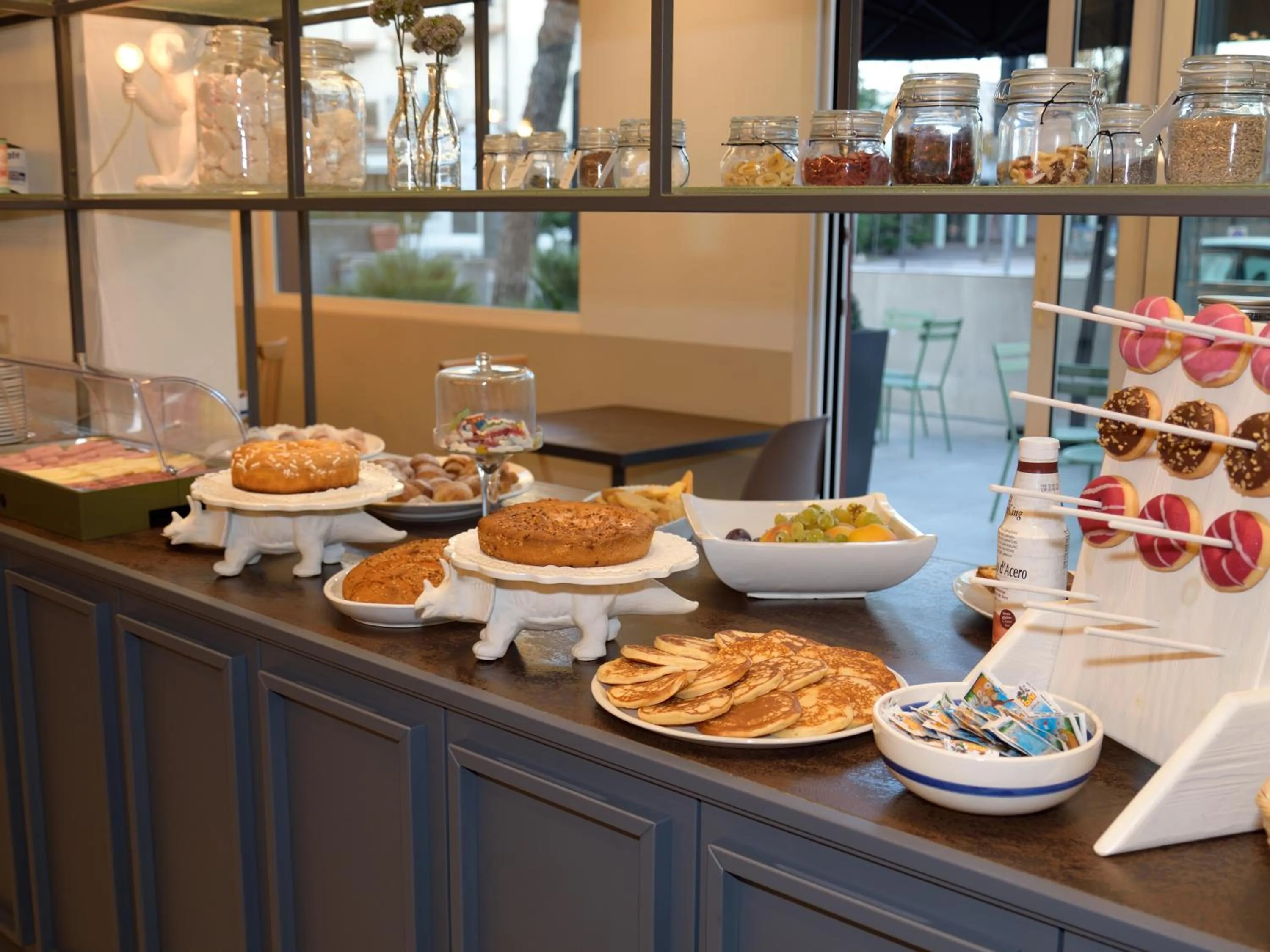 Breakfast in Hotel Abc