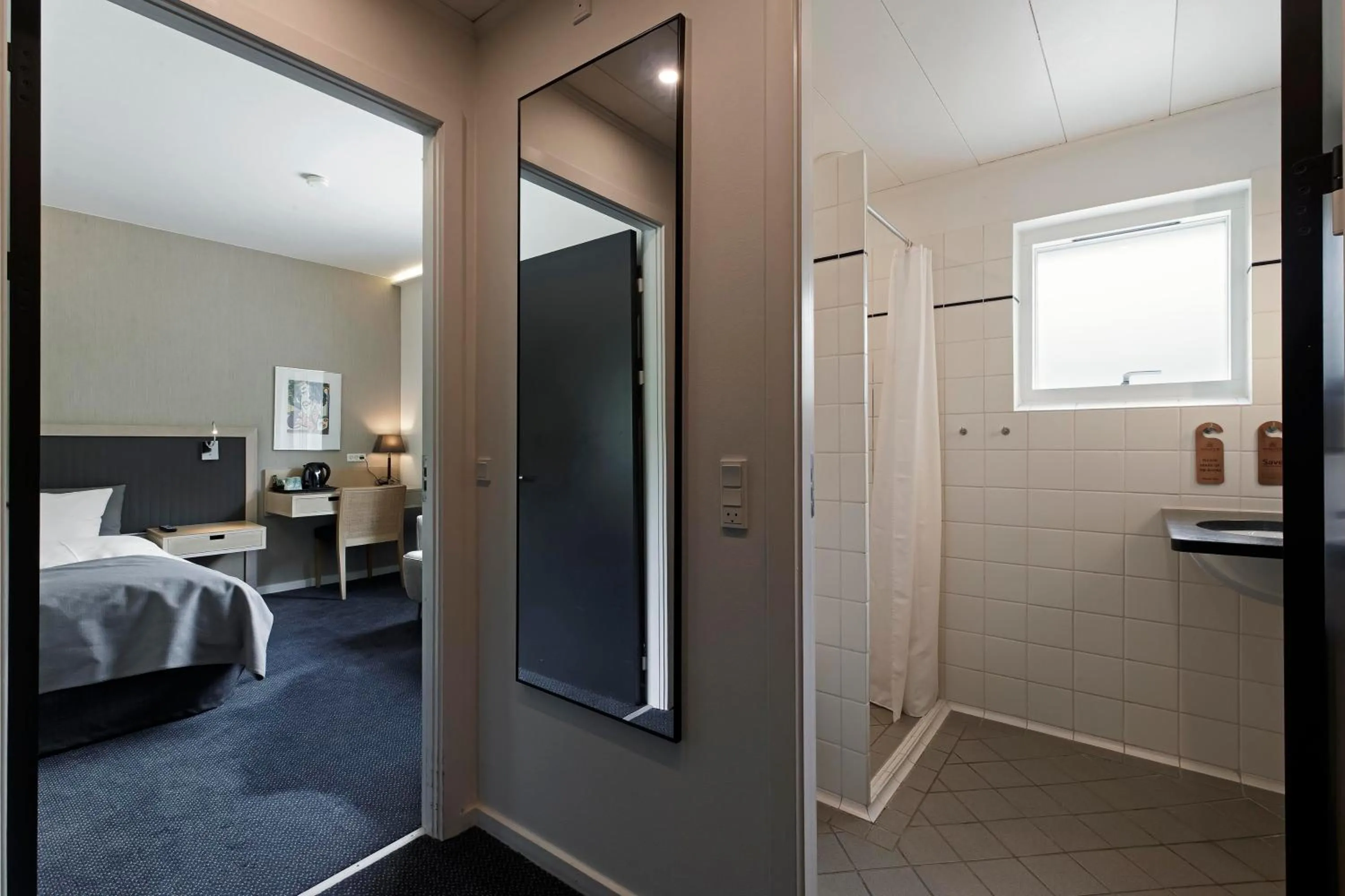 furniture, Bed in Frederiksdal Sinatur Hotel & Konference