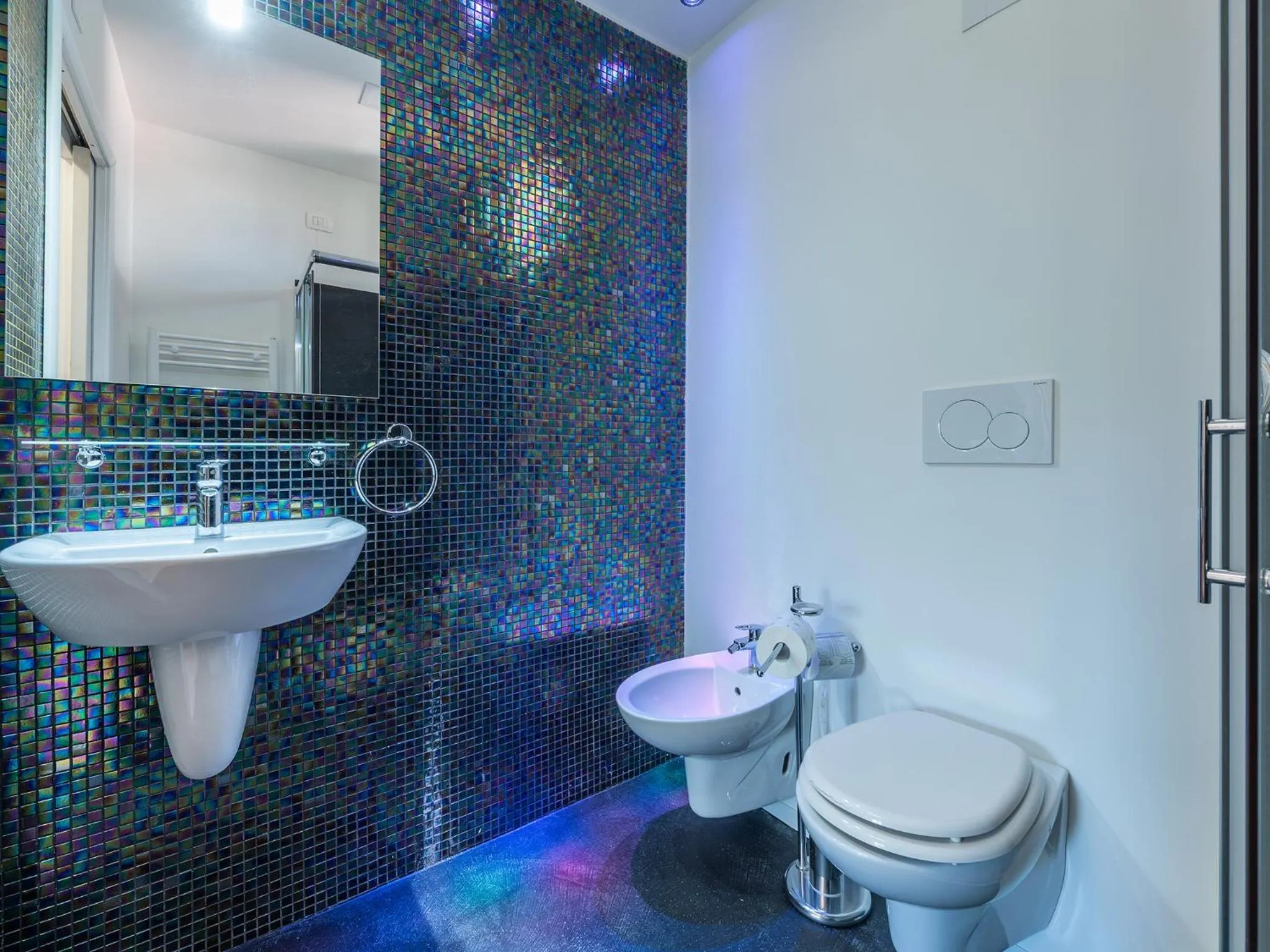 Toilet in Spritz Bed & Breakfast