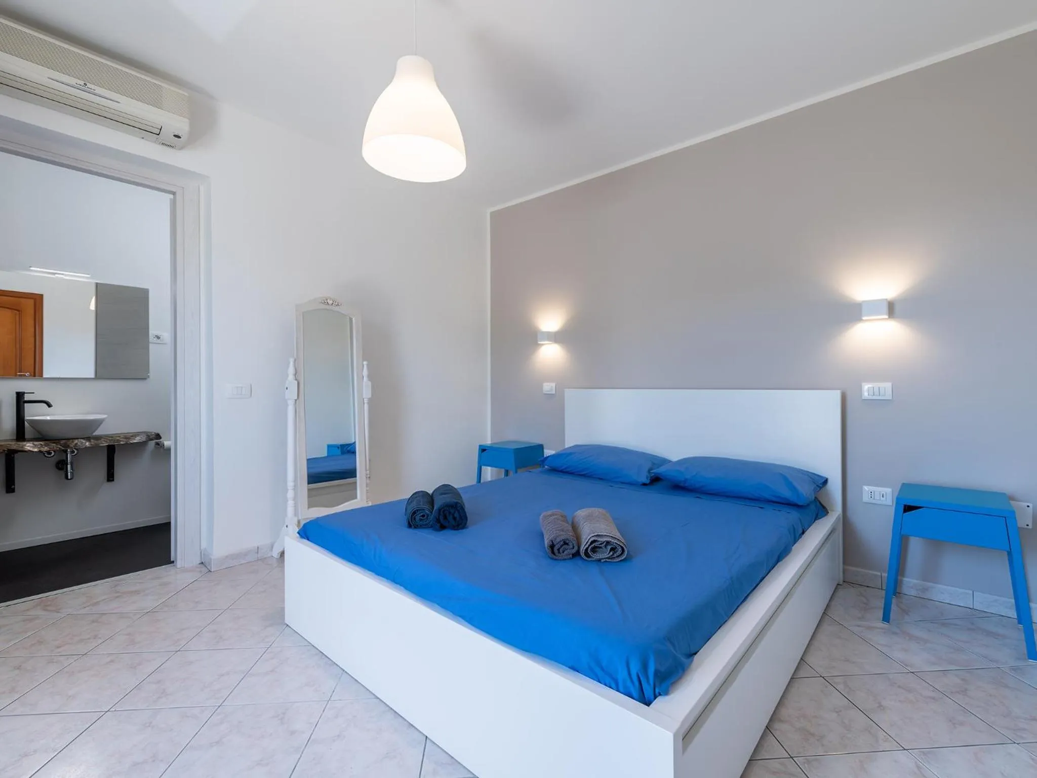 Bed in Spritz Bed & Breakfast
