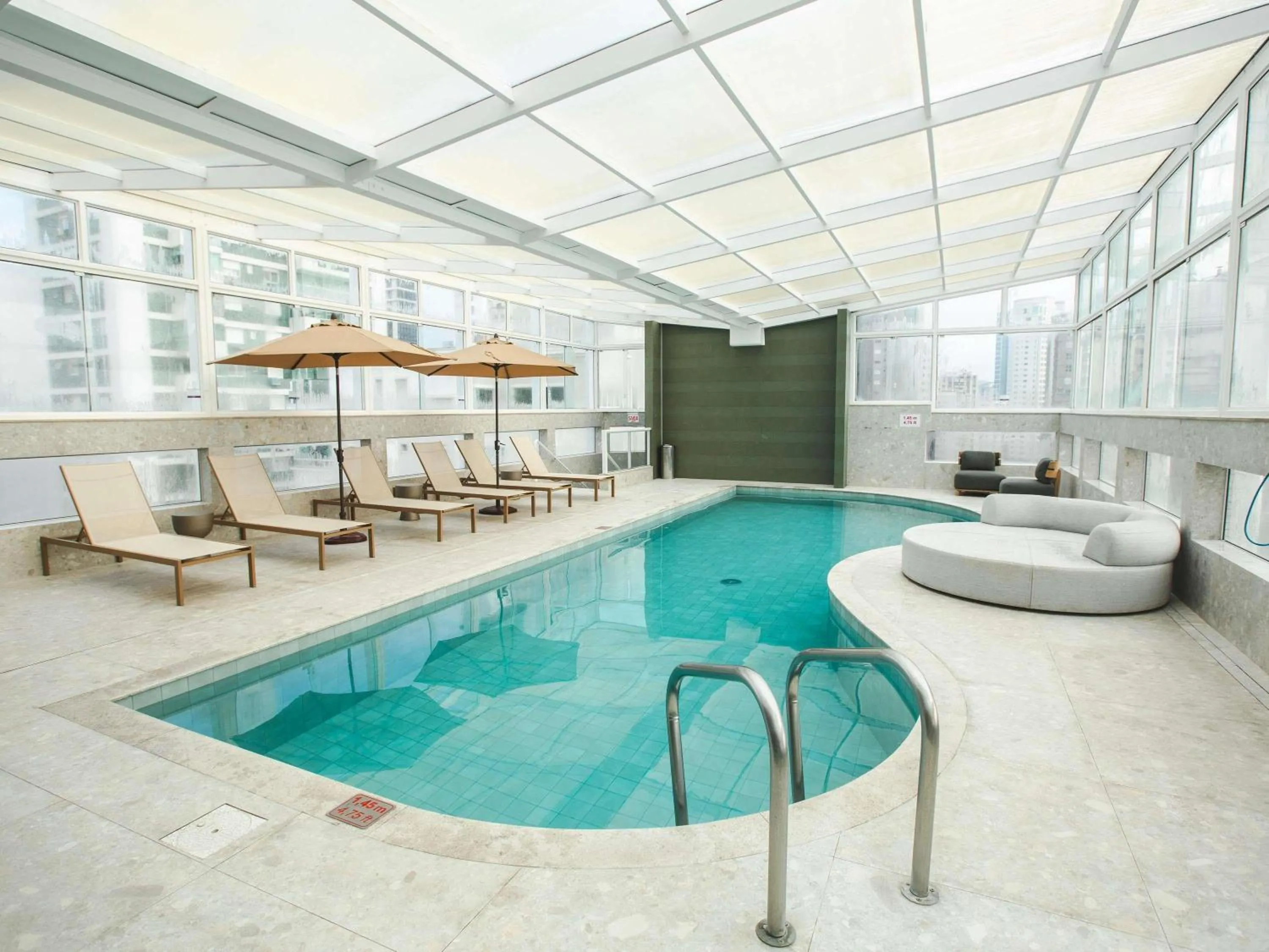 Pool view in Mercure Camboriu