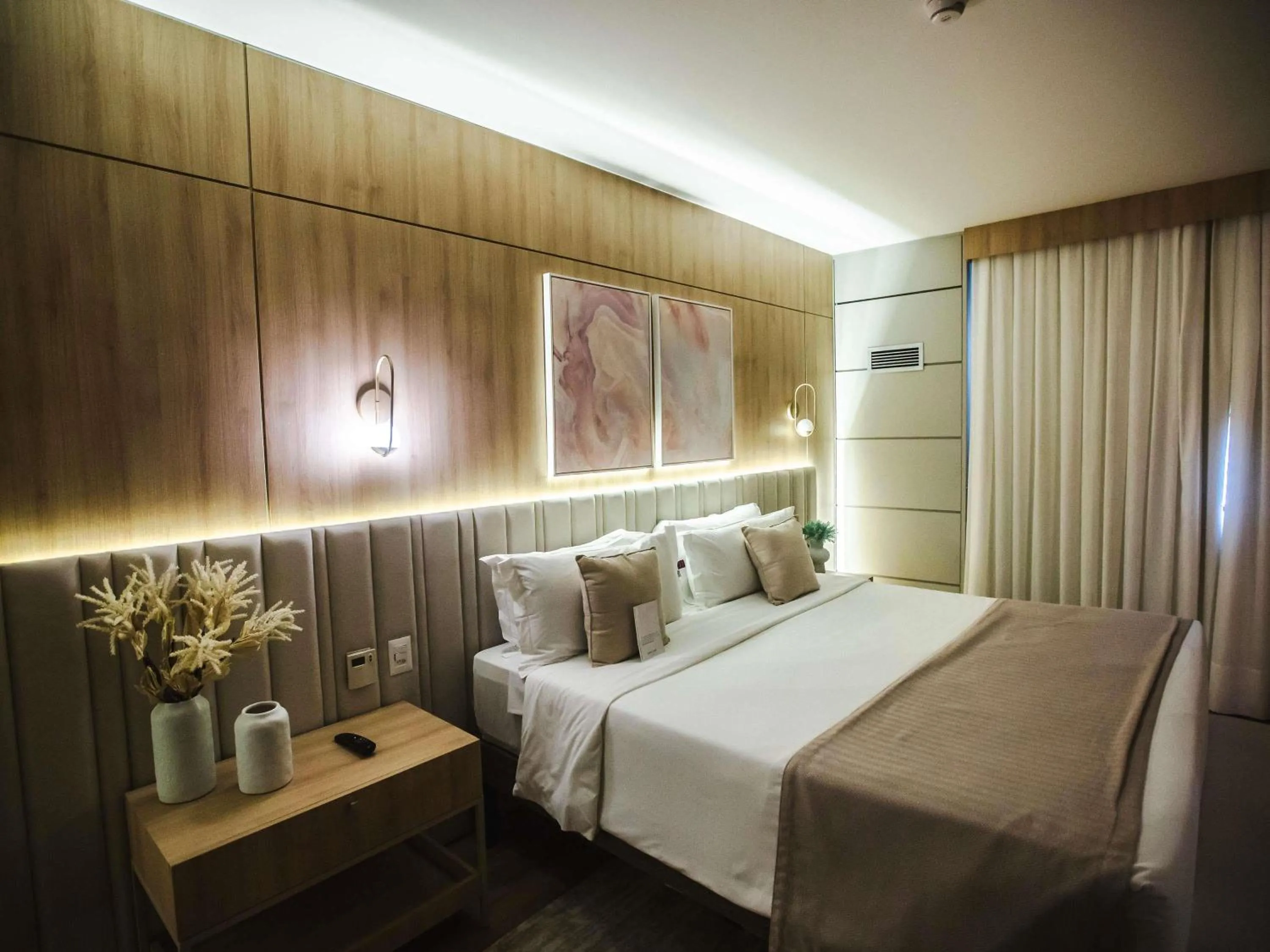 Bedroom, Bed in Mercure Camboriu