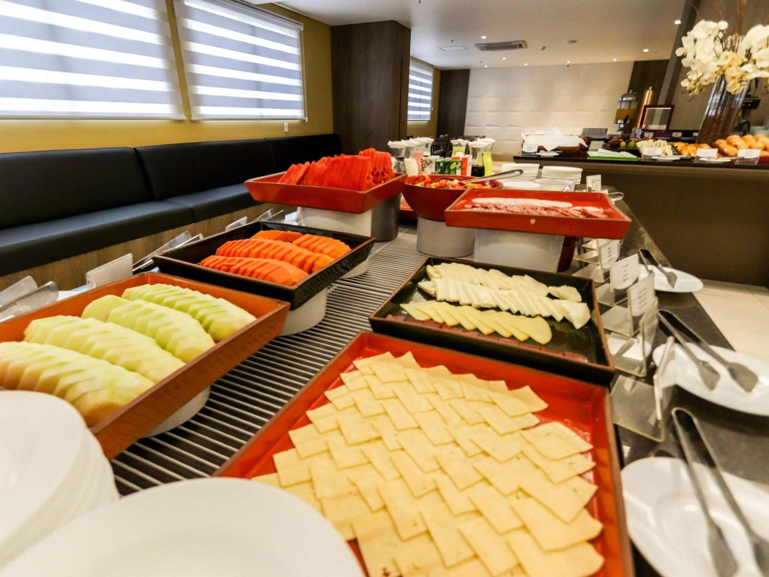 Breakfast in Mercure Camboriu