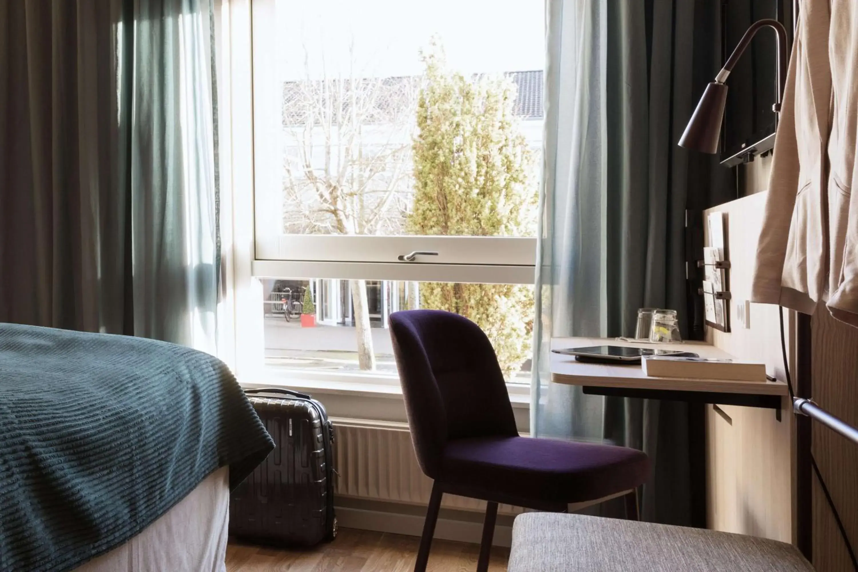 Bedroom, Bed in Scandic Aalborg Øst Bedroom, Bed in Scandic Aalborg Øst