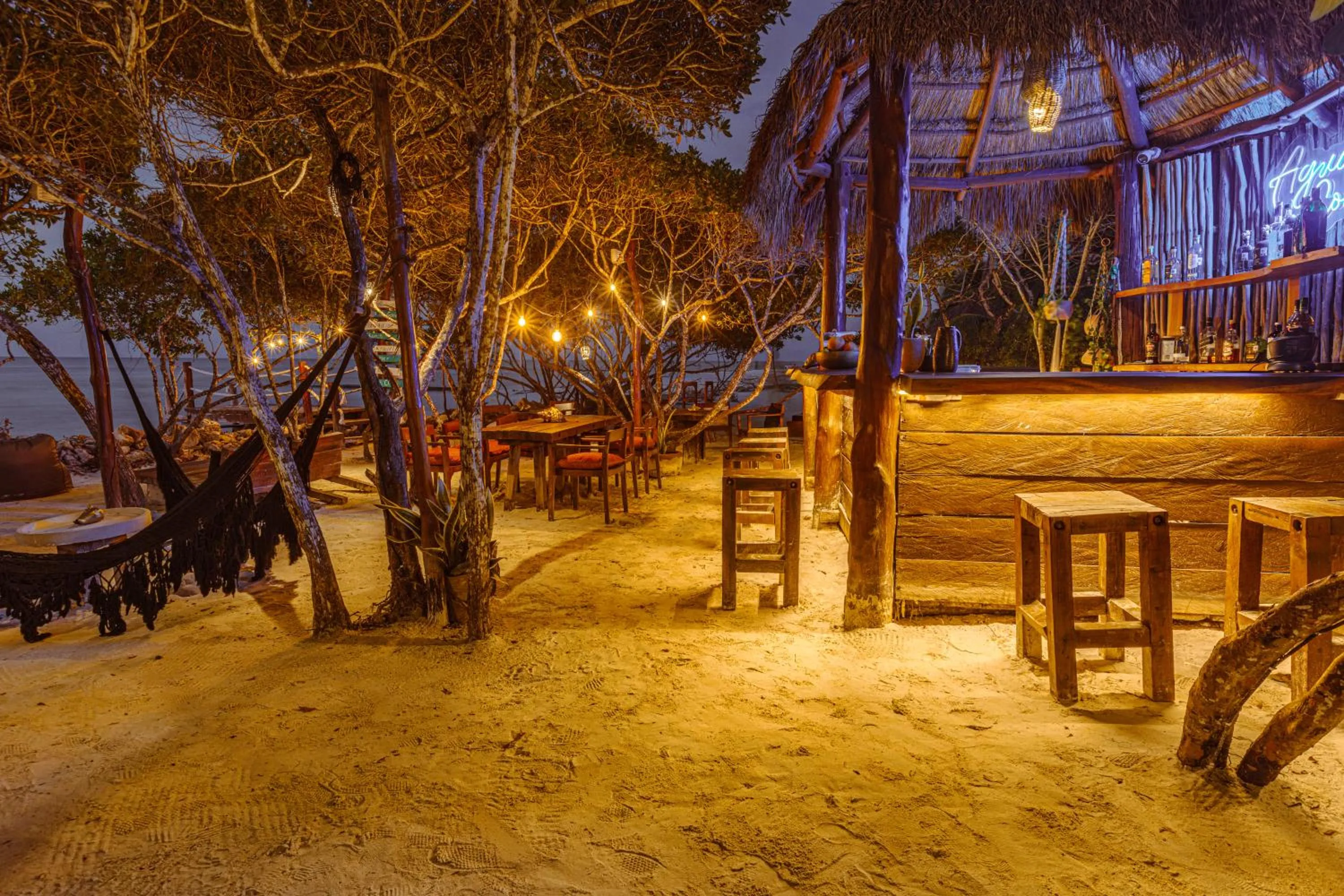 Night in Casa Punta Coco & Beach Club