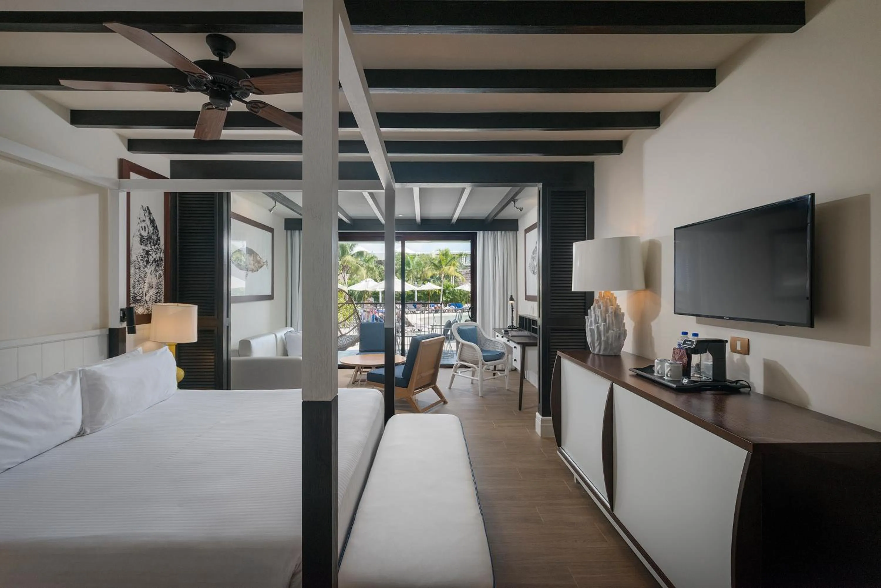 Bed in El Beso Adults Only at Ocean Riviera Paradise All Inclusive