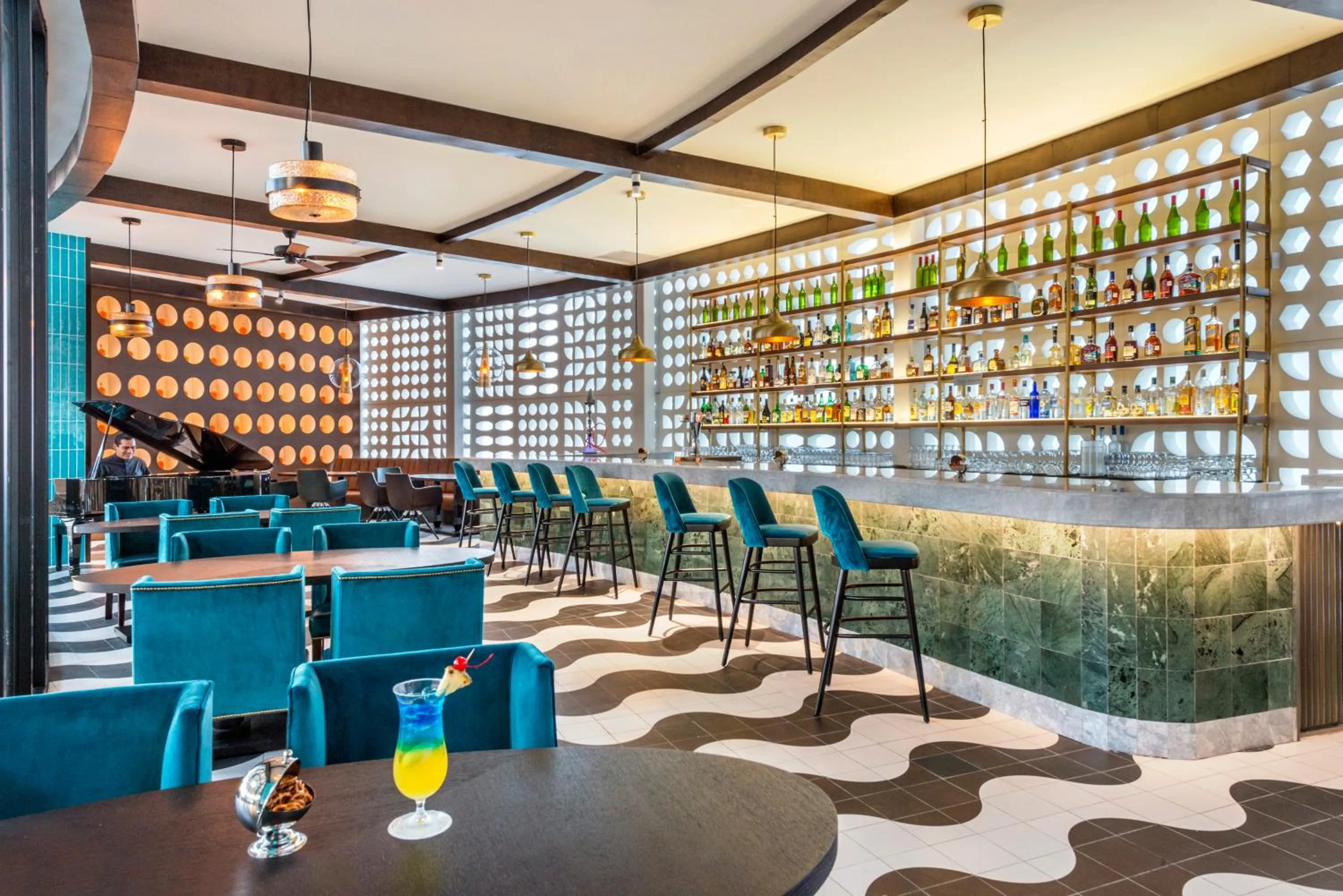 Spring in El Beso Adults Only at Ocean Riviera Paradise All Inclusive