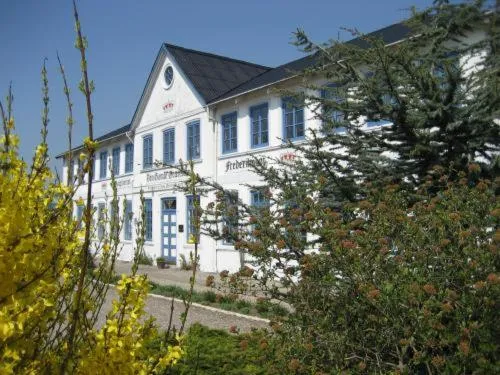 Property building in Den Gamle Grænsekro Inn