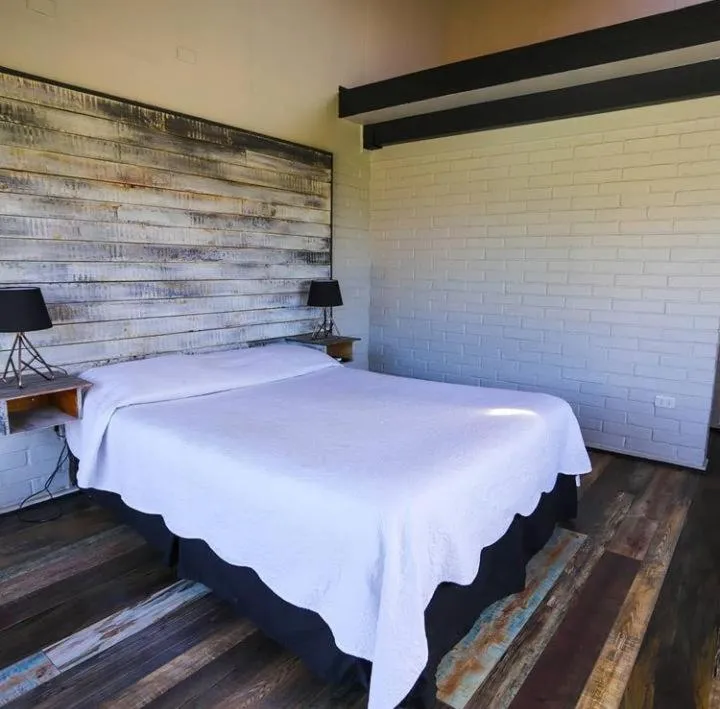 Bed in Hotel Trocadero