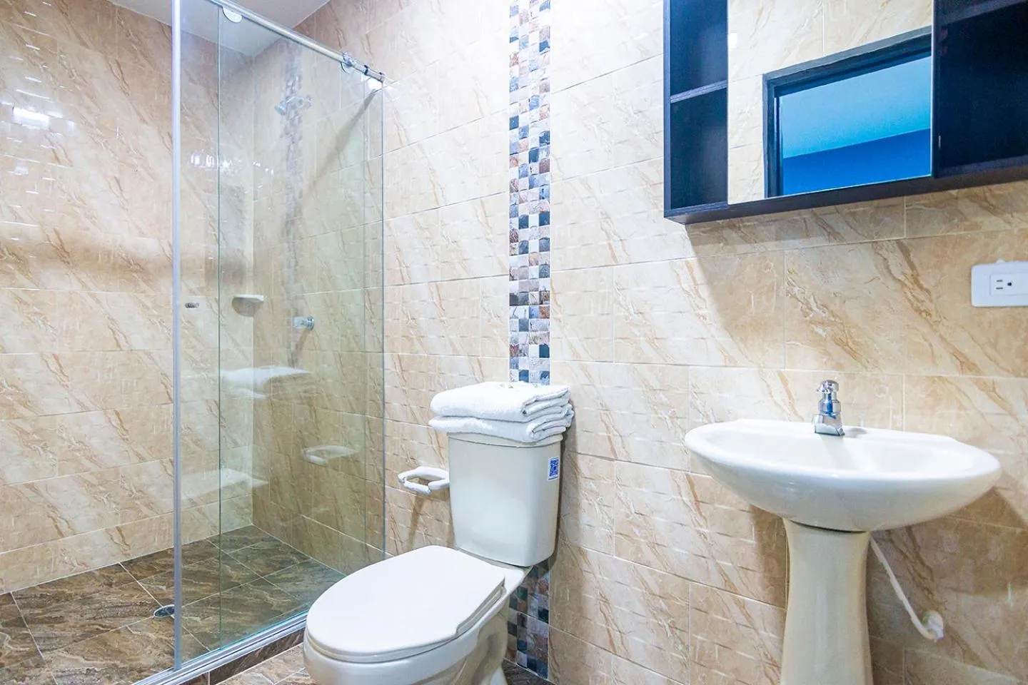 Shower in Hotel Cuchara de Palo Ayenda