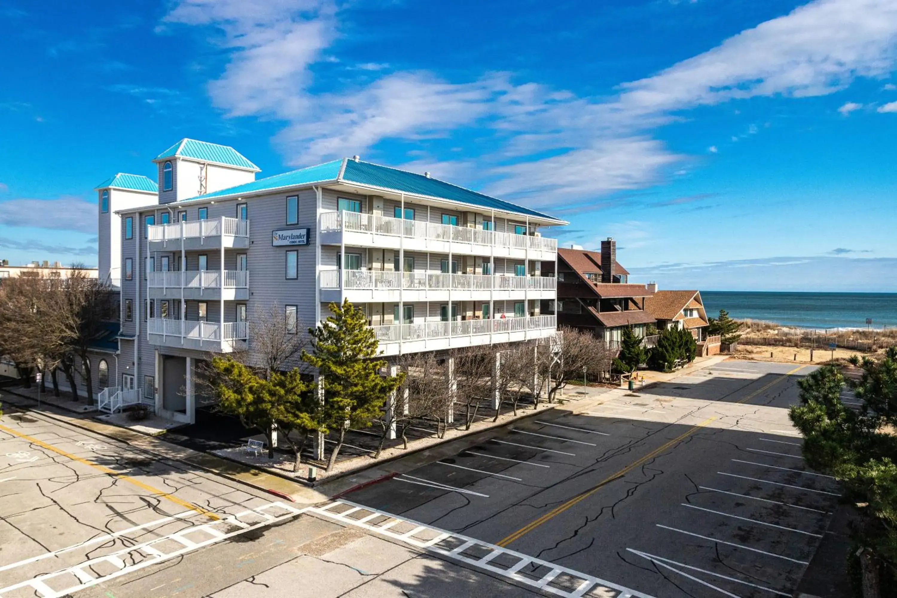 Marylander Condominiums, 90 steps from the beach Marylander Condominiums, 90 steps from the beach